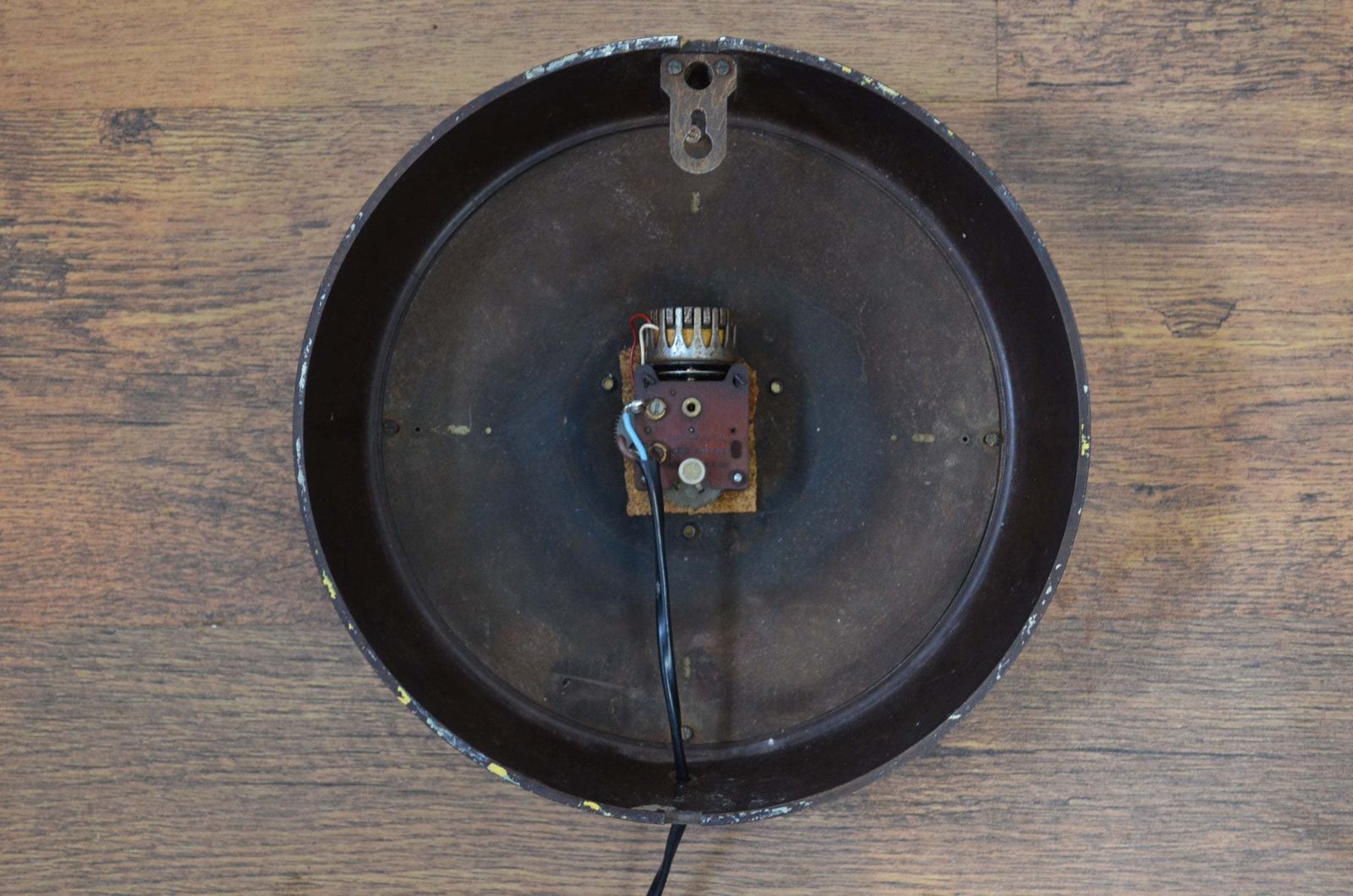 Vintage Magneta Wall Clock, 1950s photo vinterior