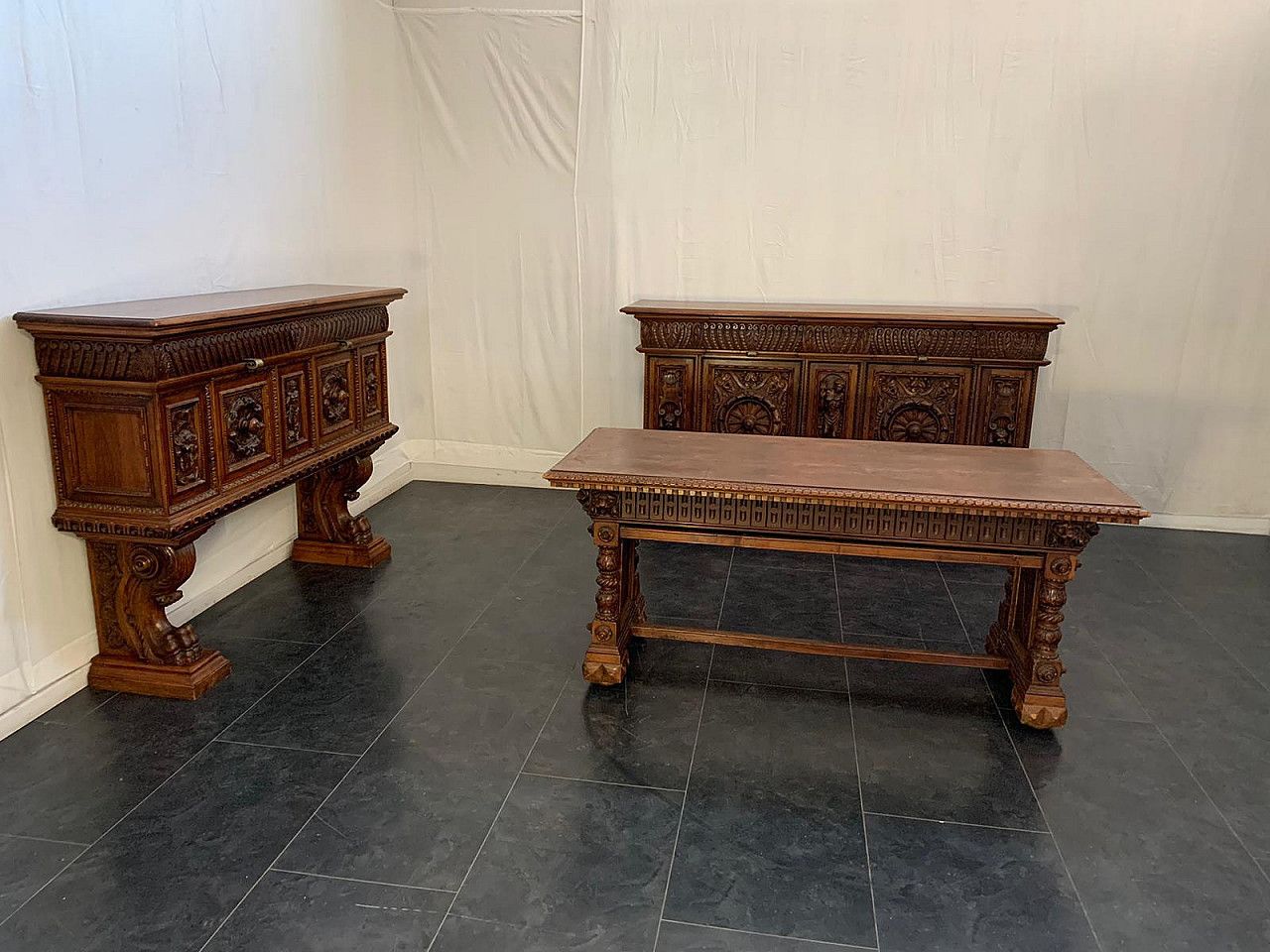 photo furniture Walnut Table In Neo Renaissance Style, Late 19th Century