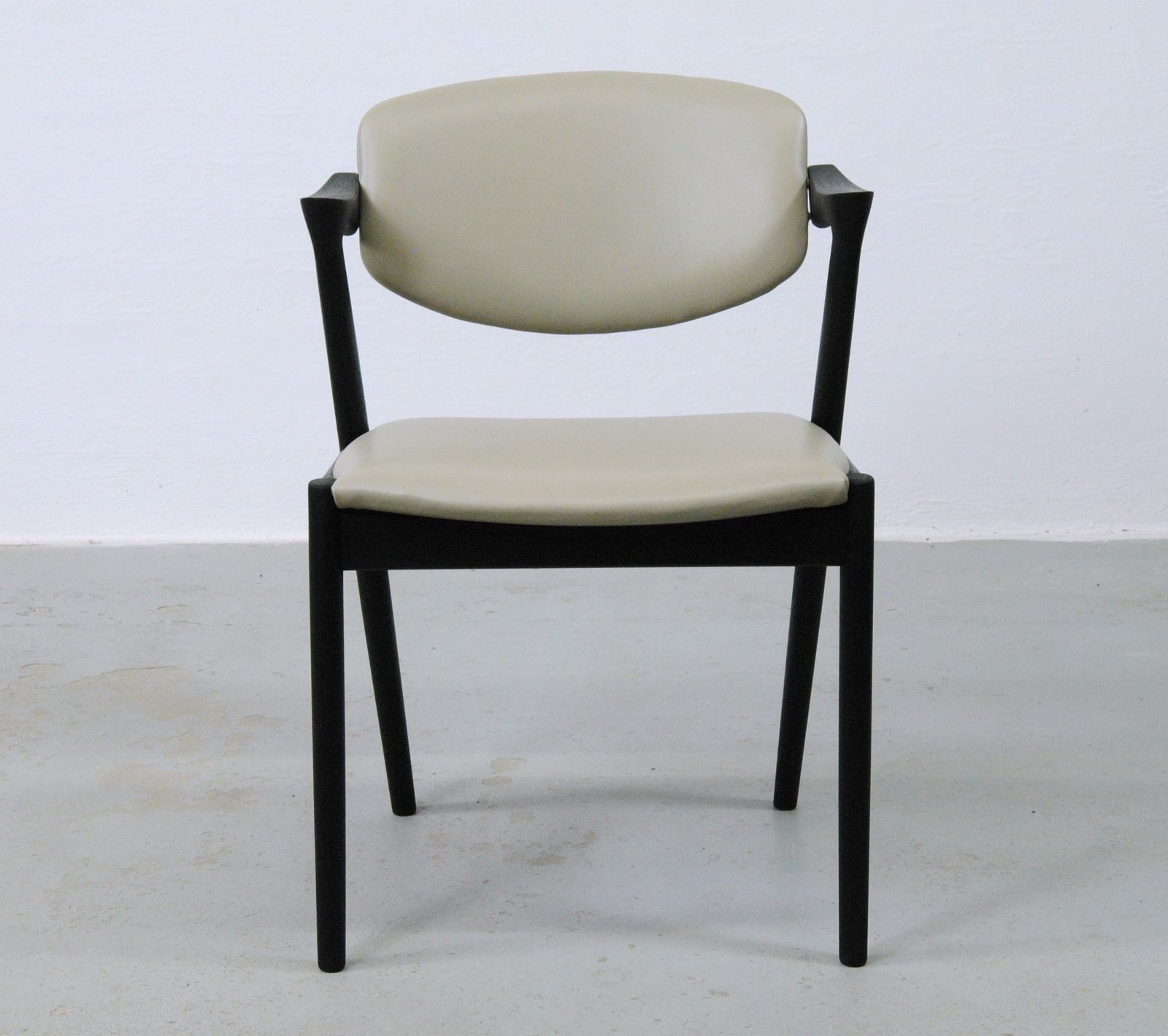 Set Of 8 Fully Restored And Ebonized Kai Kristiansen Dining Chairs Inc. Custom Reupholstery 1960's photo Furniture
