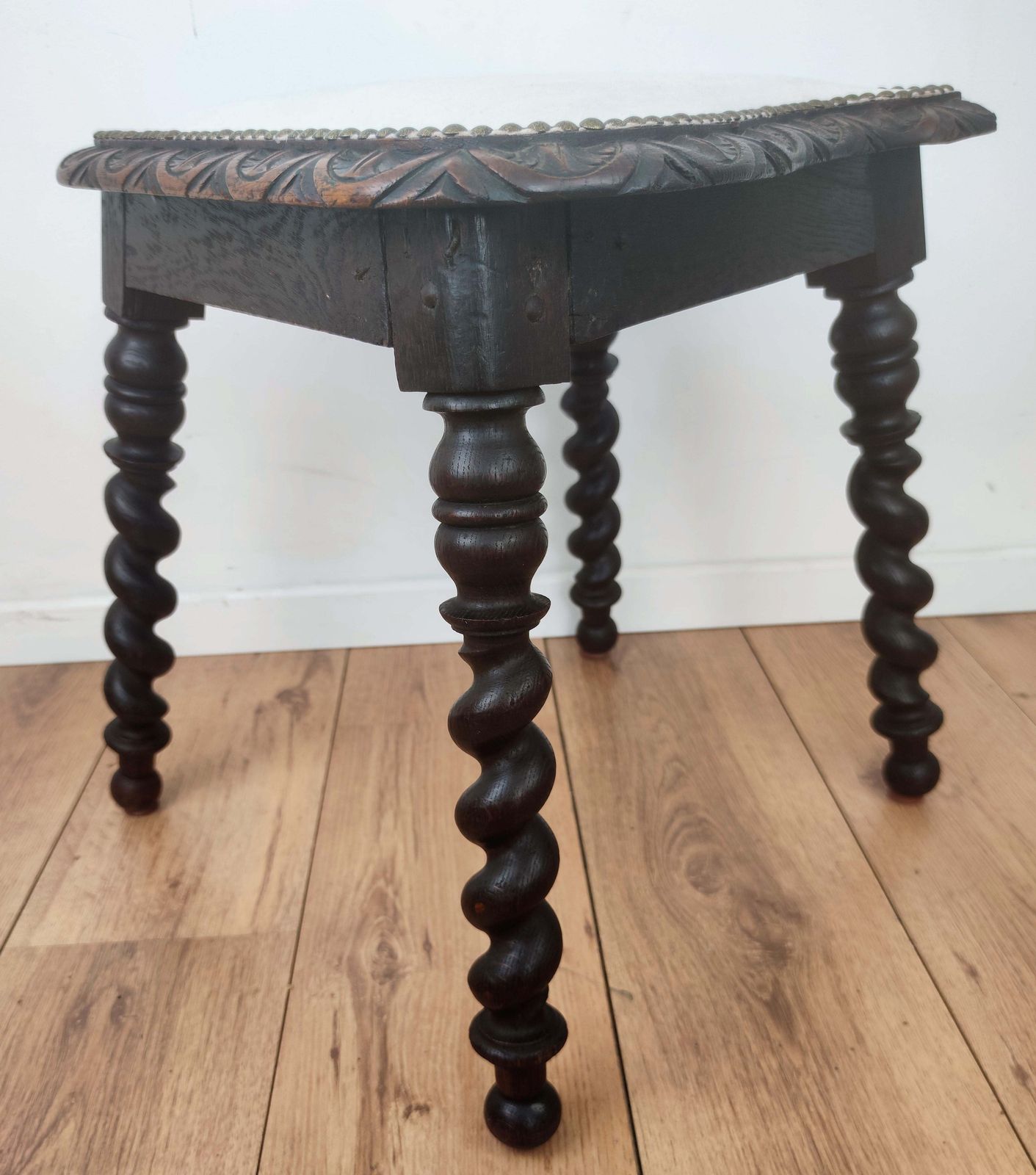 Antique Needlepoint Re Upholstered Carved Beveled Top Barley Twist Legs Stool photo 890.0