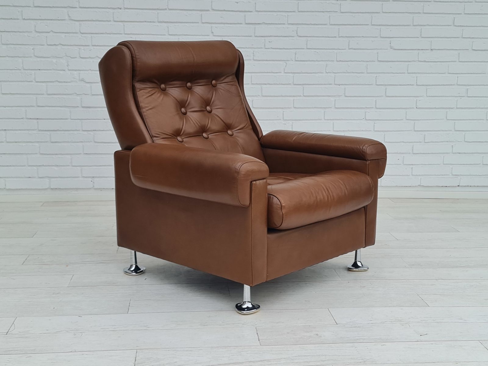 850.0 1970s, Midcentury Danish Leather Loungechair photo