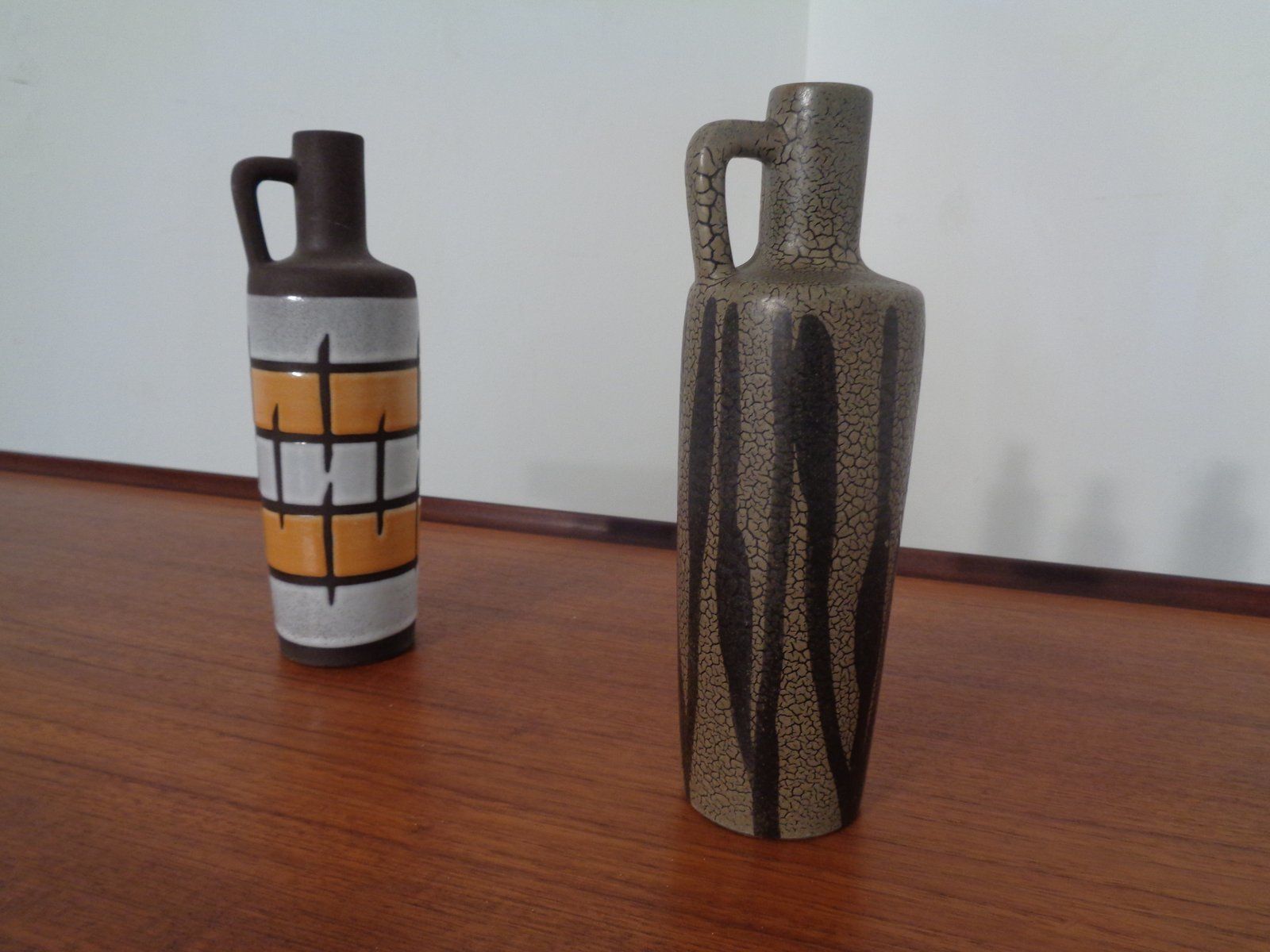 photo furniture 980 Ceramic Vases From Strehla, East Germany, 1960s, Set Of 2