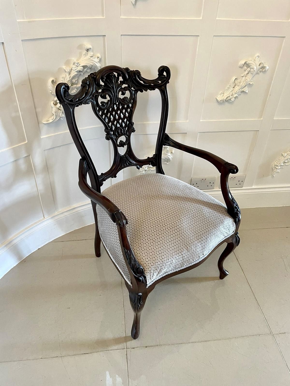 Fine Quality Antique Mahogany Carved Desk Chair