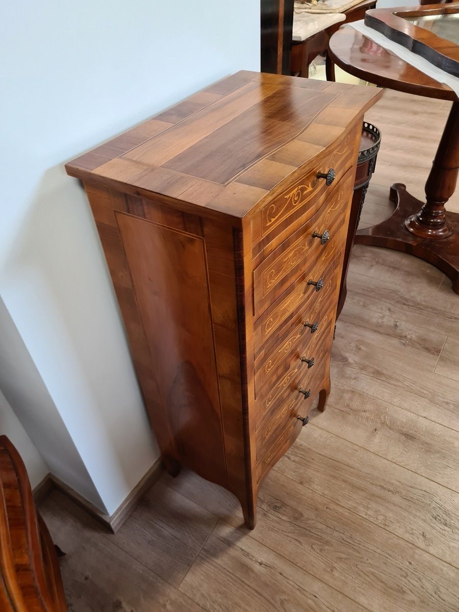 photo furniture Inlaid Chest Of Drawers