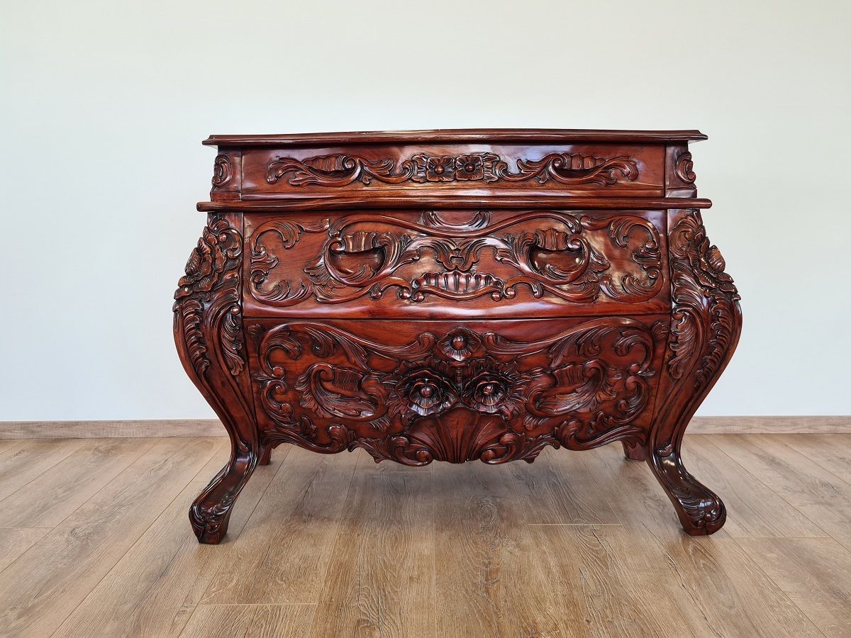Beautiful Baroque Chest Of Drawers