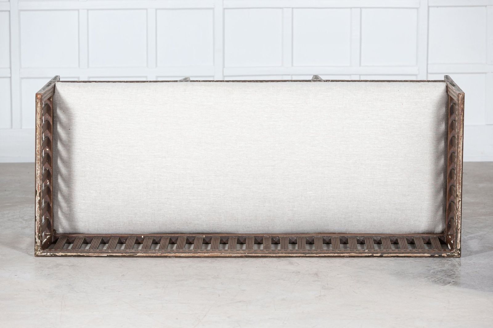 Swedish Painted Gustavian Sofa   Daybed photo buy