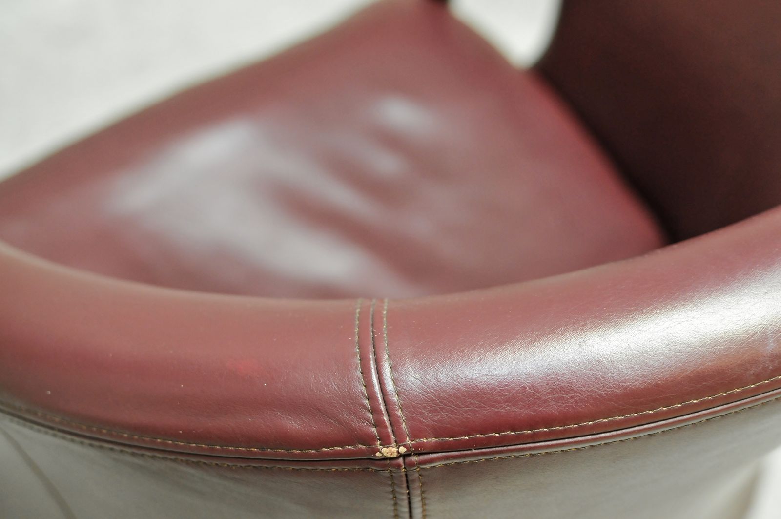 Opus Armchair, 1980s, Vintage photo vinterior