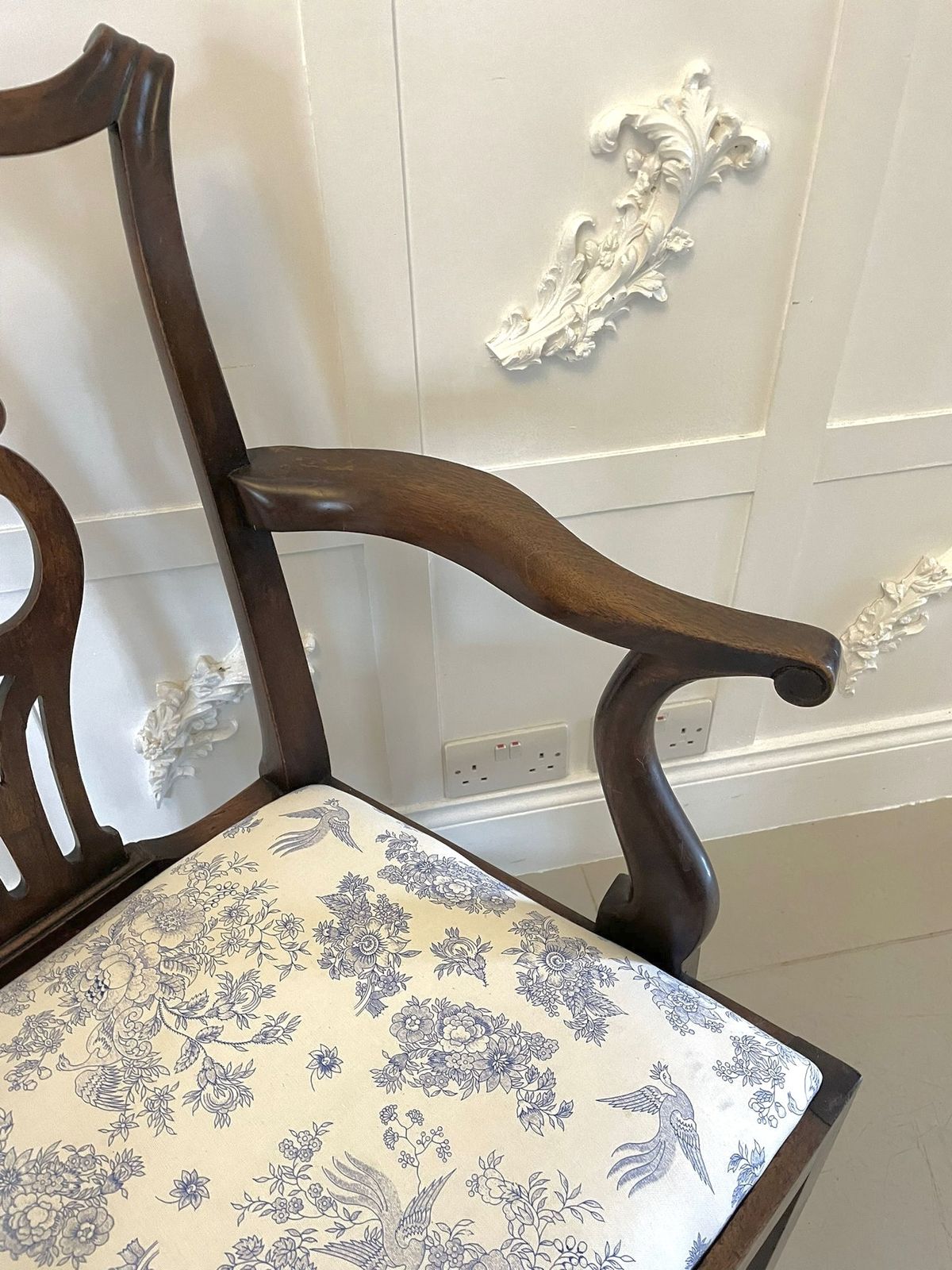 Antique Mahogany 19th Century Desk Chair photo for sale