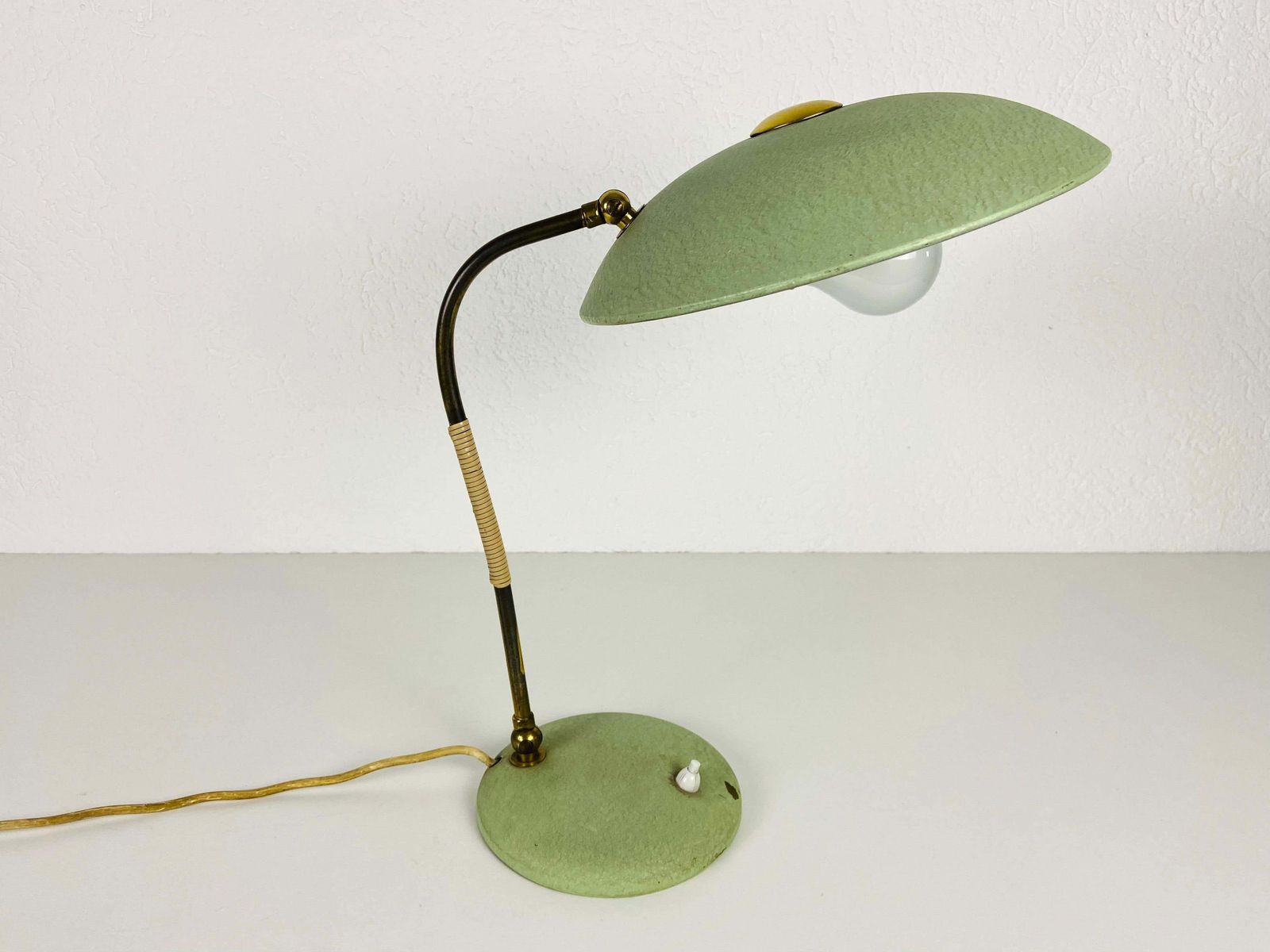 photo furniture Green Italian Table Lamp In The Style Of Stilnovo, 1960s, Italy