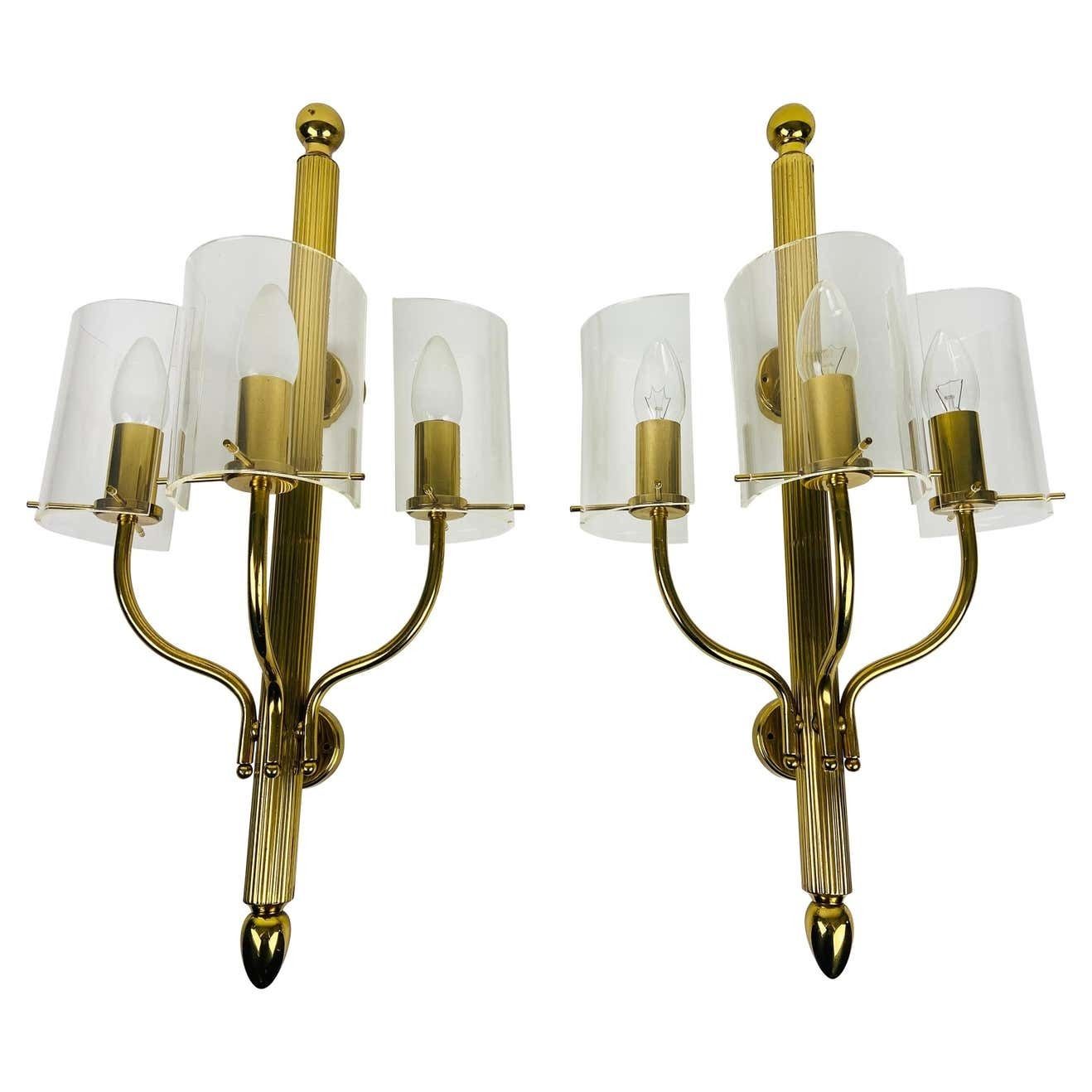 Huge Pair Of Mid Century Modern Brass And Perspex Cinema Wall Lamps, 1950s