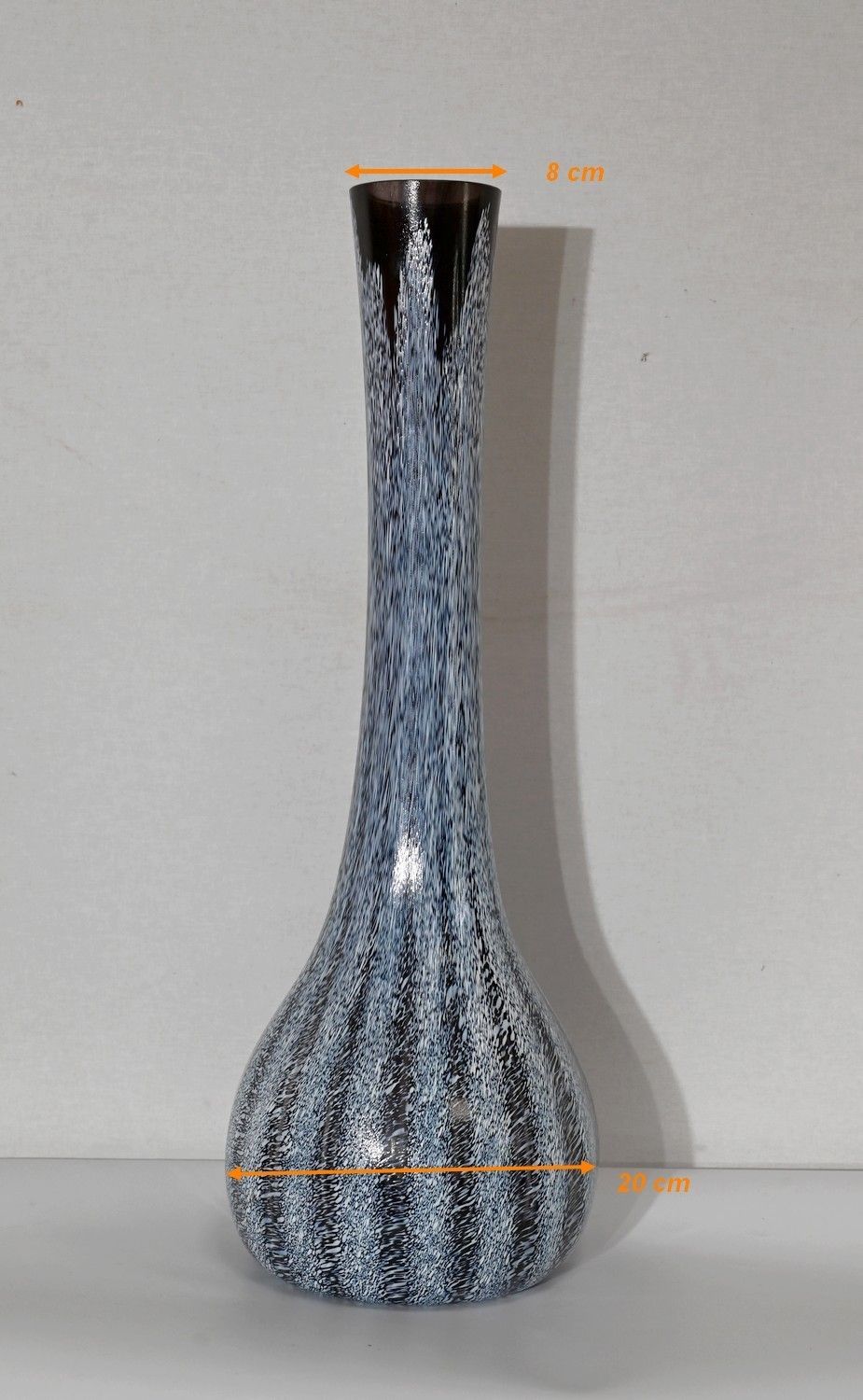 photo furniture Marbled Glass Vase, After The Cristallerie Clichy – 1930