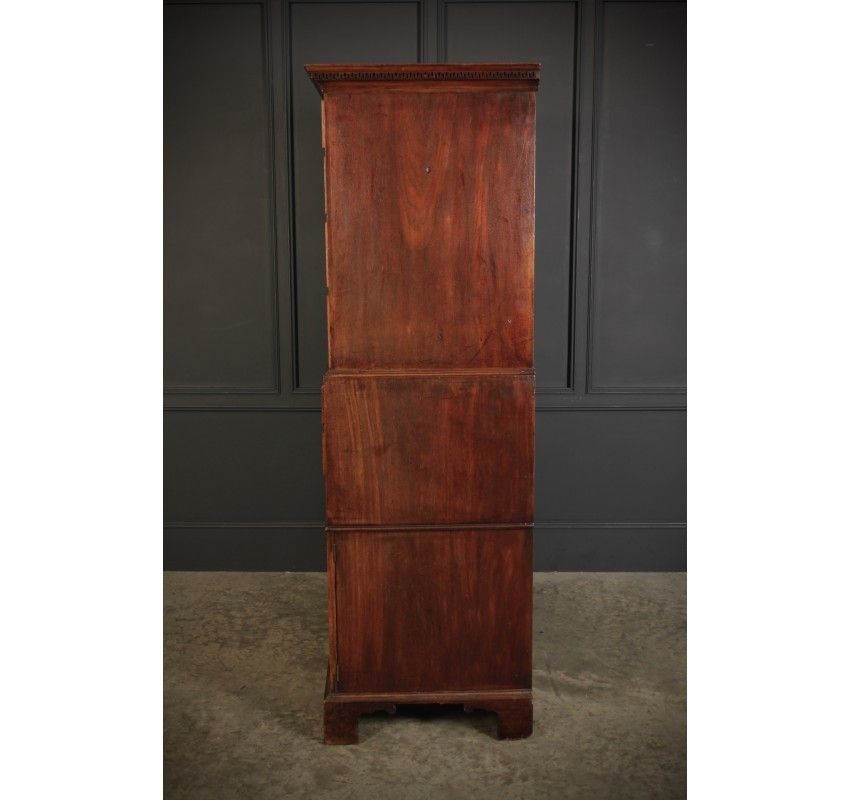 photo vintage 18th Century Tall Mahogany Architects Secretaire Chest