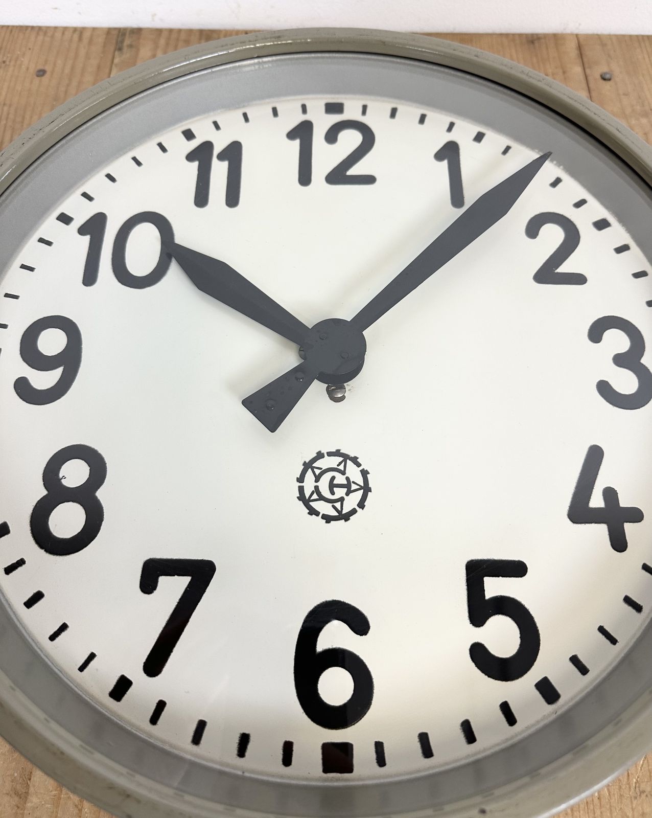 photo vinterior Industrial Factory Wall Clock From Chronotechna, 1950s, 2x