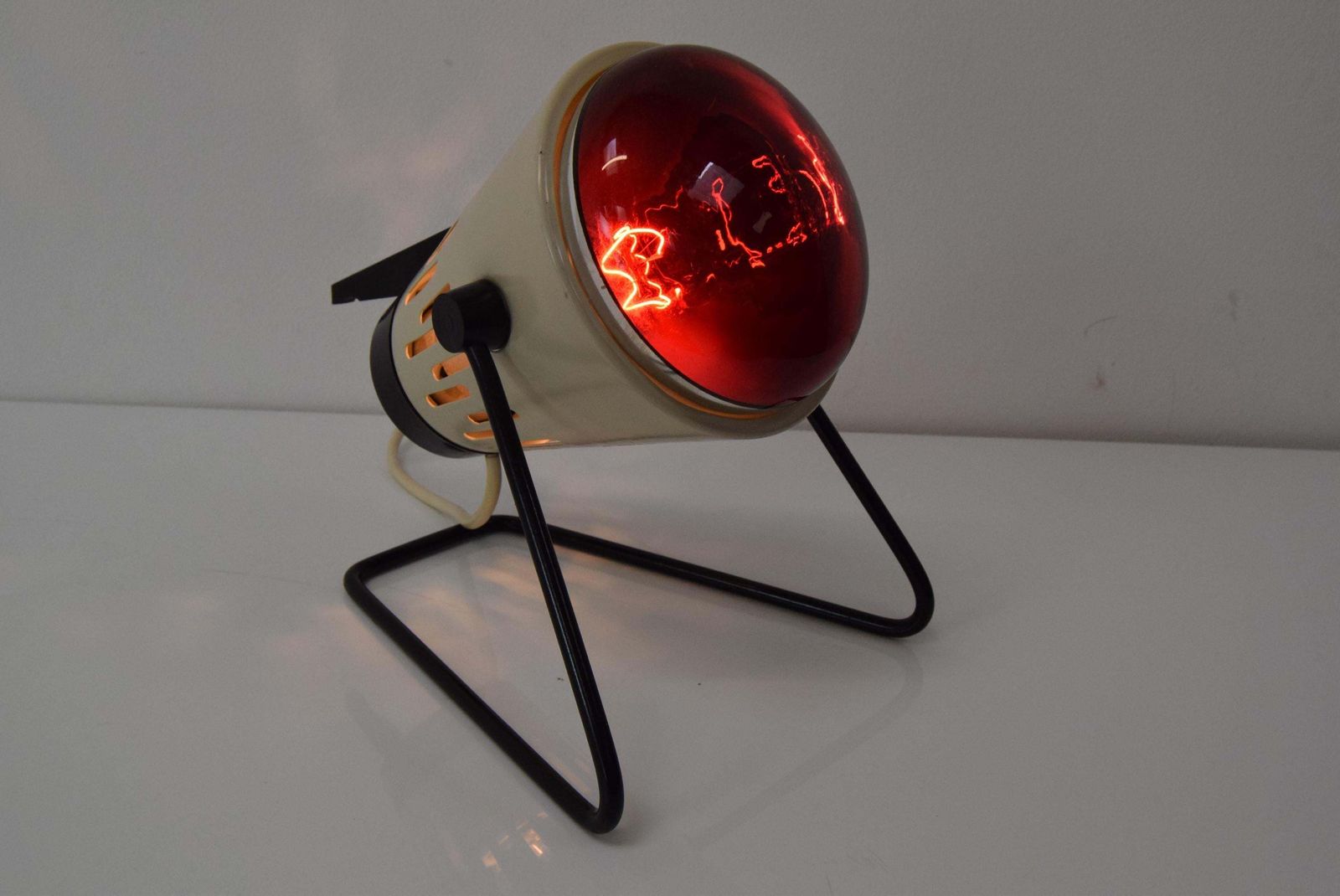 288.0 Mid Century Infra Table Lamp,Red Light,Circa 1980's. photo