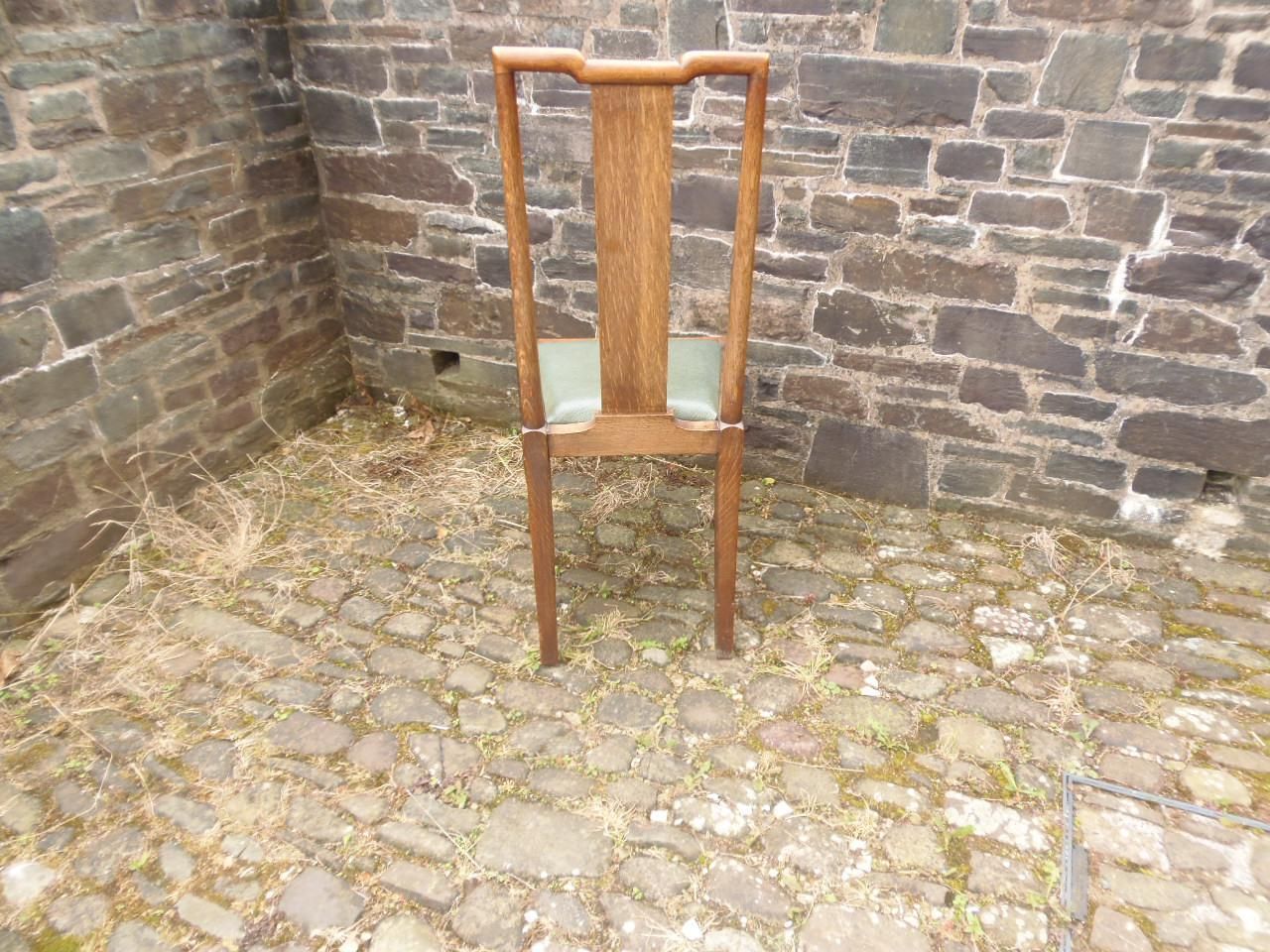 Richard Norman Shaw  .. Set Of Twelve Oak Chairs photo vinterior