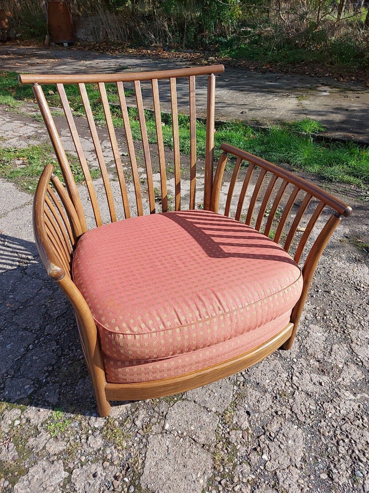 Ercol Renaissance High Spindle Back Armchair 2002 Medium Wood Tone photo vinterior