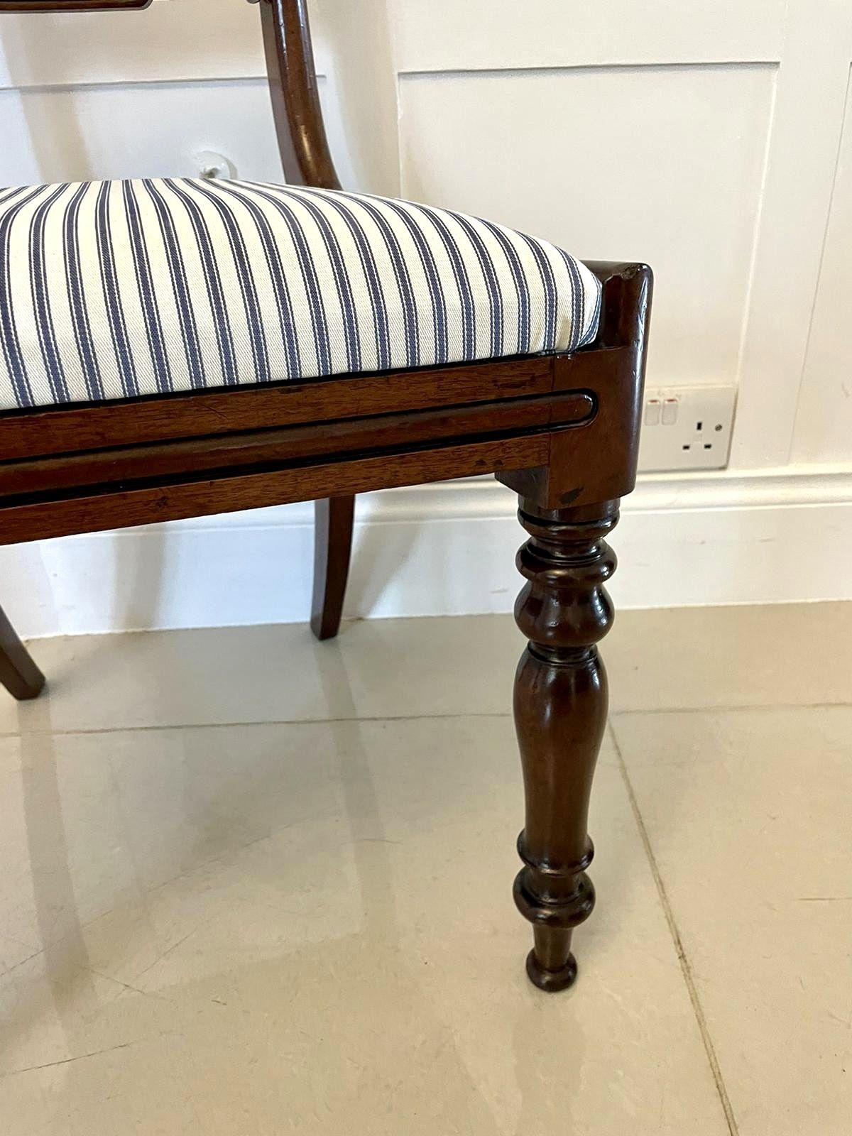 Set Of 4 Antique 19th Century Quality Mahogany Dining Chairs photo buy