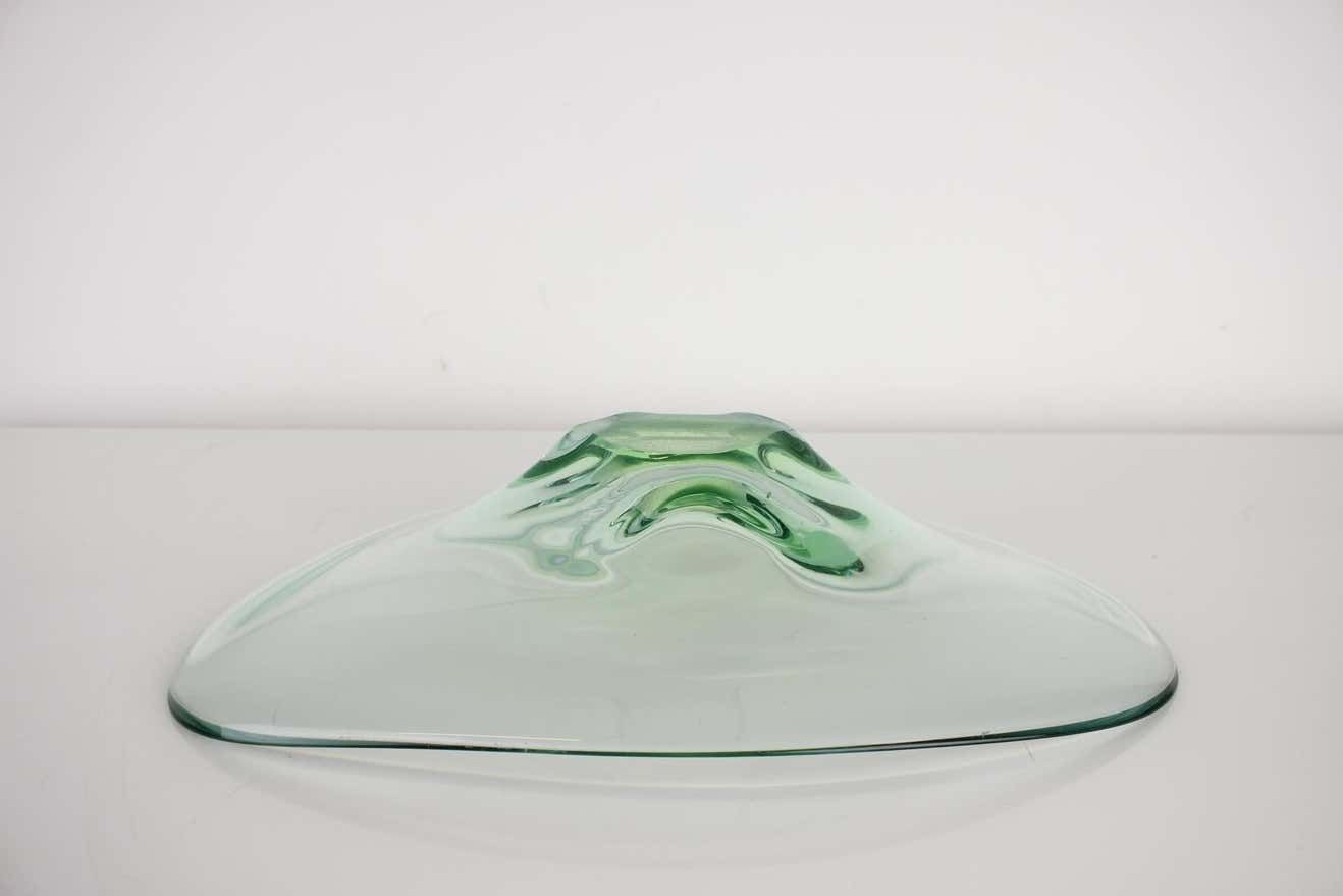 Mid Century Art Glass Big Bowl By Zelezno Borske Sklo, 1960's photo vinterior