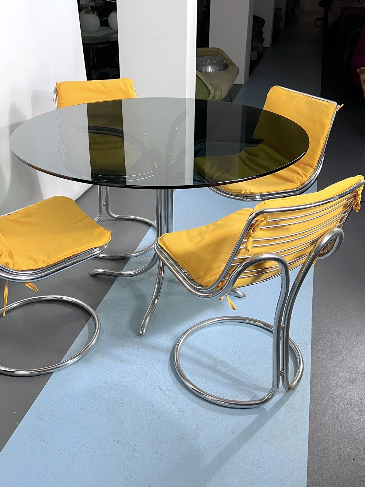 Vintage Space Age Dinner Table And Four Chairs In The Manner Of Gastone Rinaldi photo vinterior