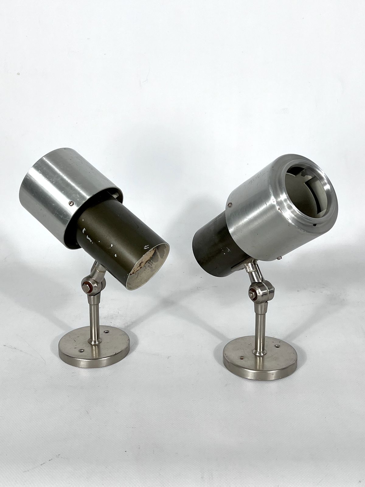 photo furniture Mid Century Rare Pair Of Stilnovo Adjustable Sconces Or Spotlights. Italy 1950.