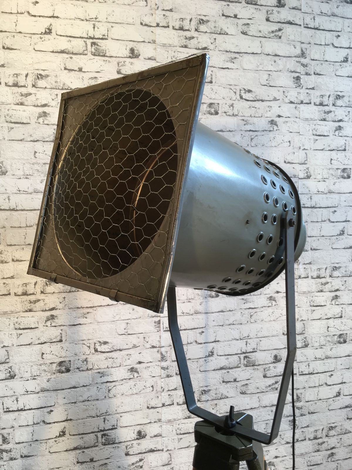 Large Grey Industrial Spotlight On Wooden Tripod, 2x photo furniture