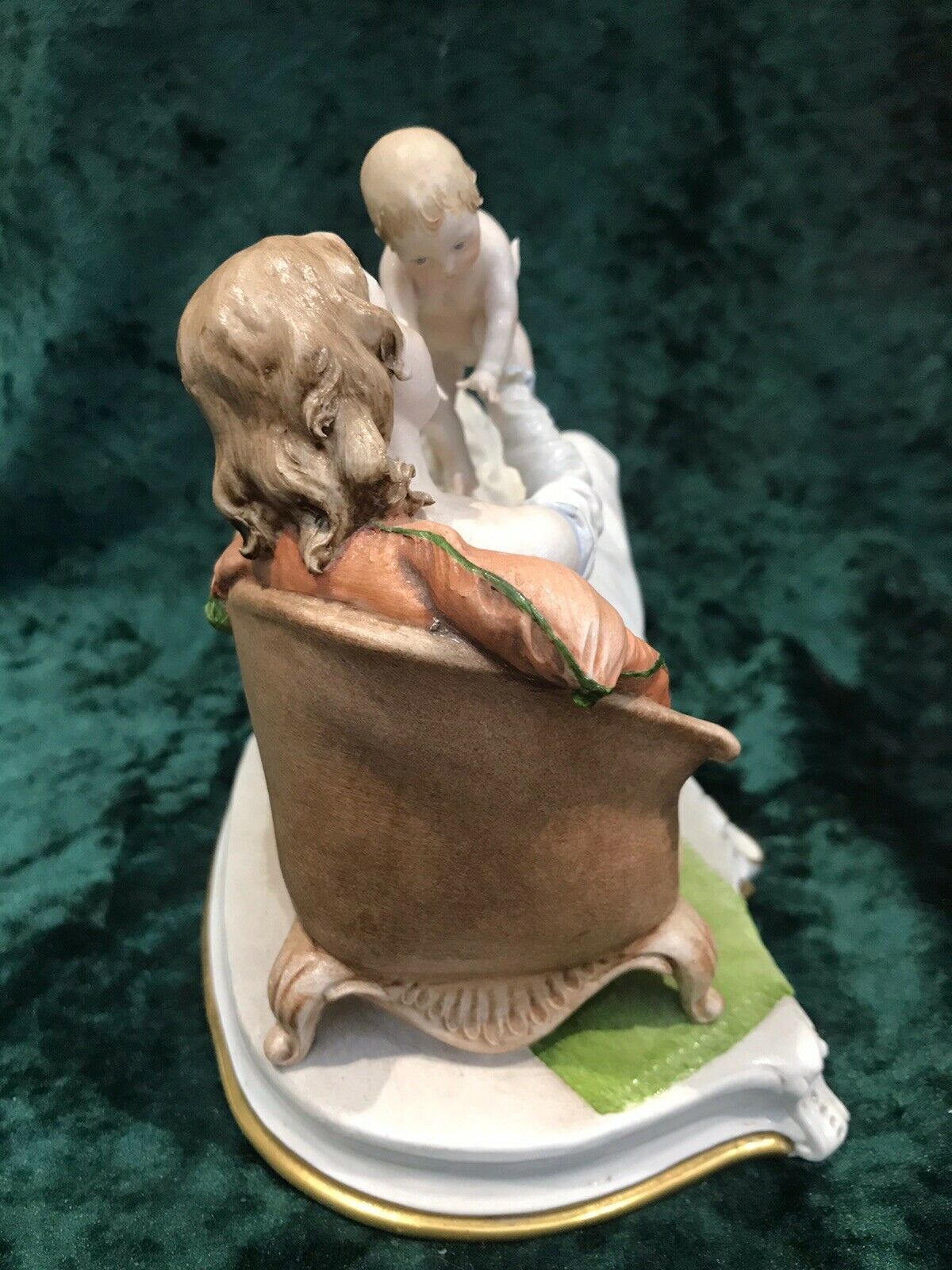 Fine Capodimonte Figurine Of Mother And Child Sculpture Signed Redwell photo vinterior