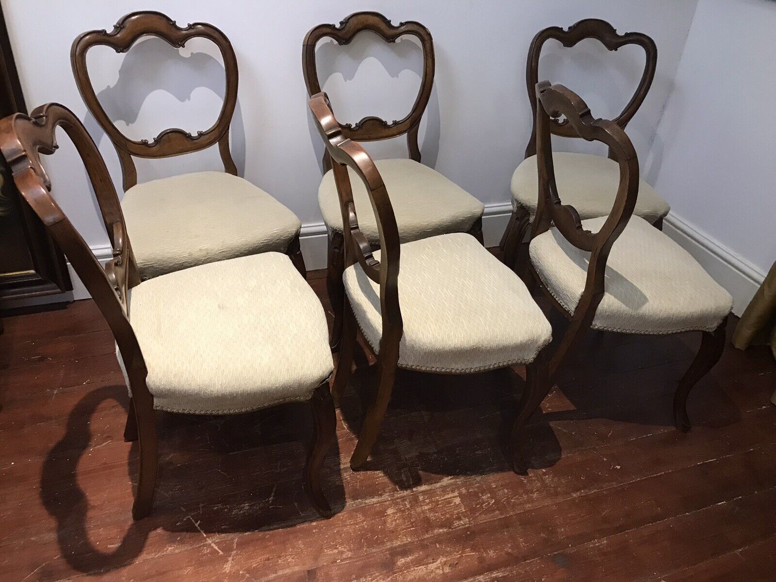 Fine Antique Set Of 6 Walnut Victorian Balloon Back Dining Chairs C1865 photo for sale