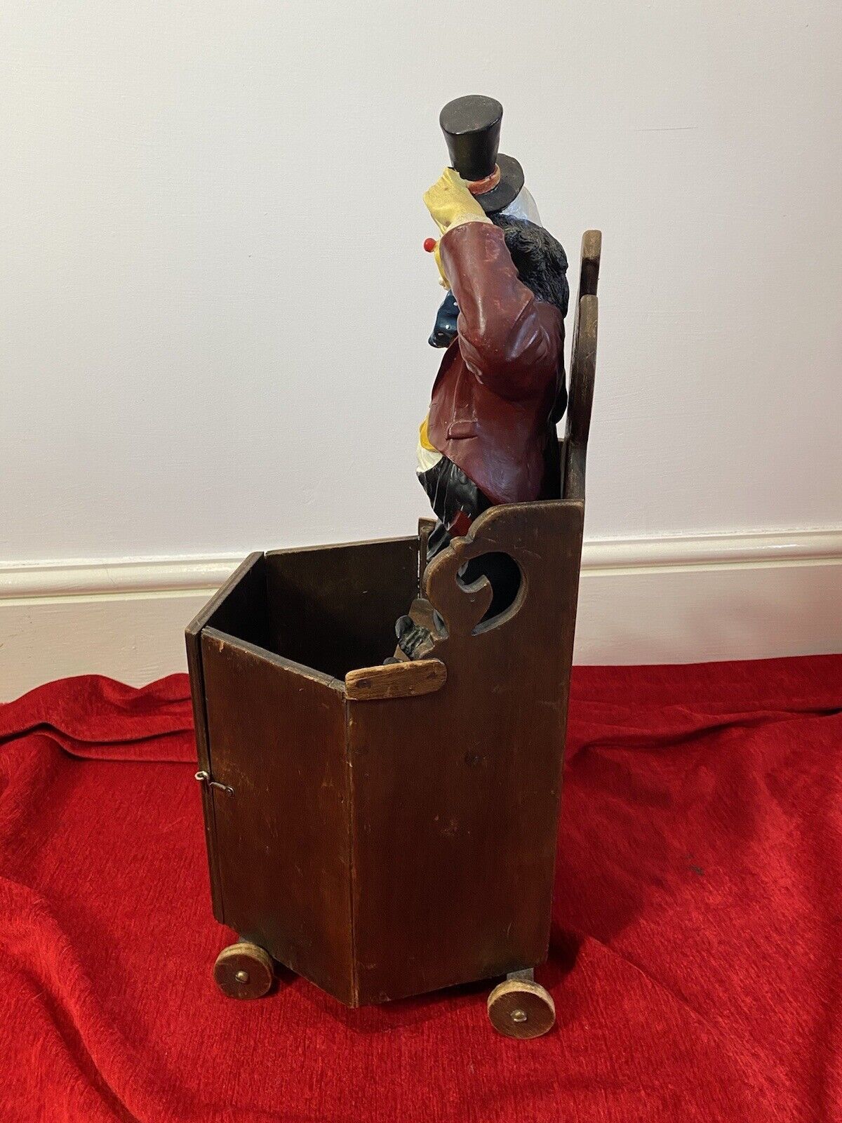 Decorative Gothic Church Pulpit In 1/4 Scale Apprentice Piece On Wooden Wheels photo buy