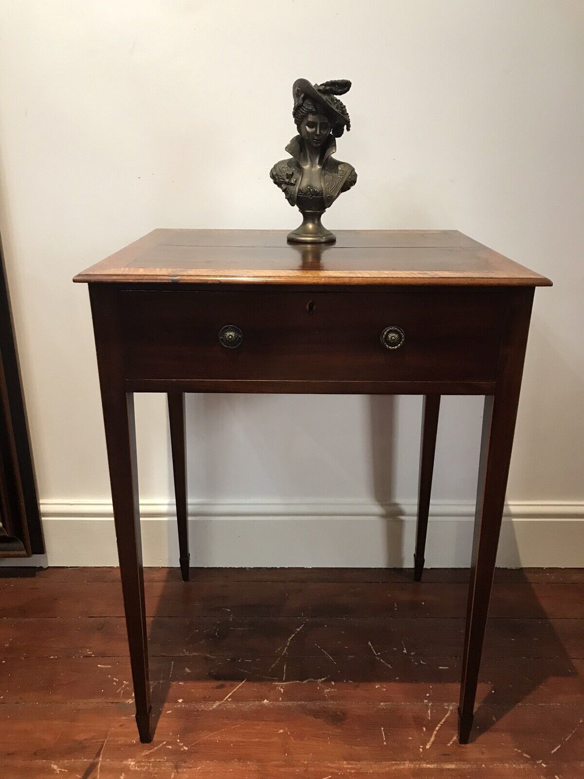 photo furniture Period Antique Sheraton Style Side Table With Drawer And Tapered Legs