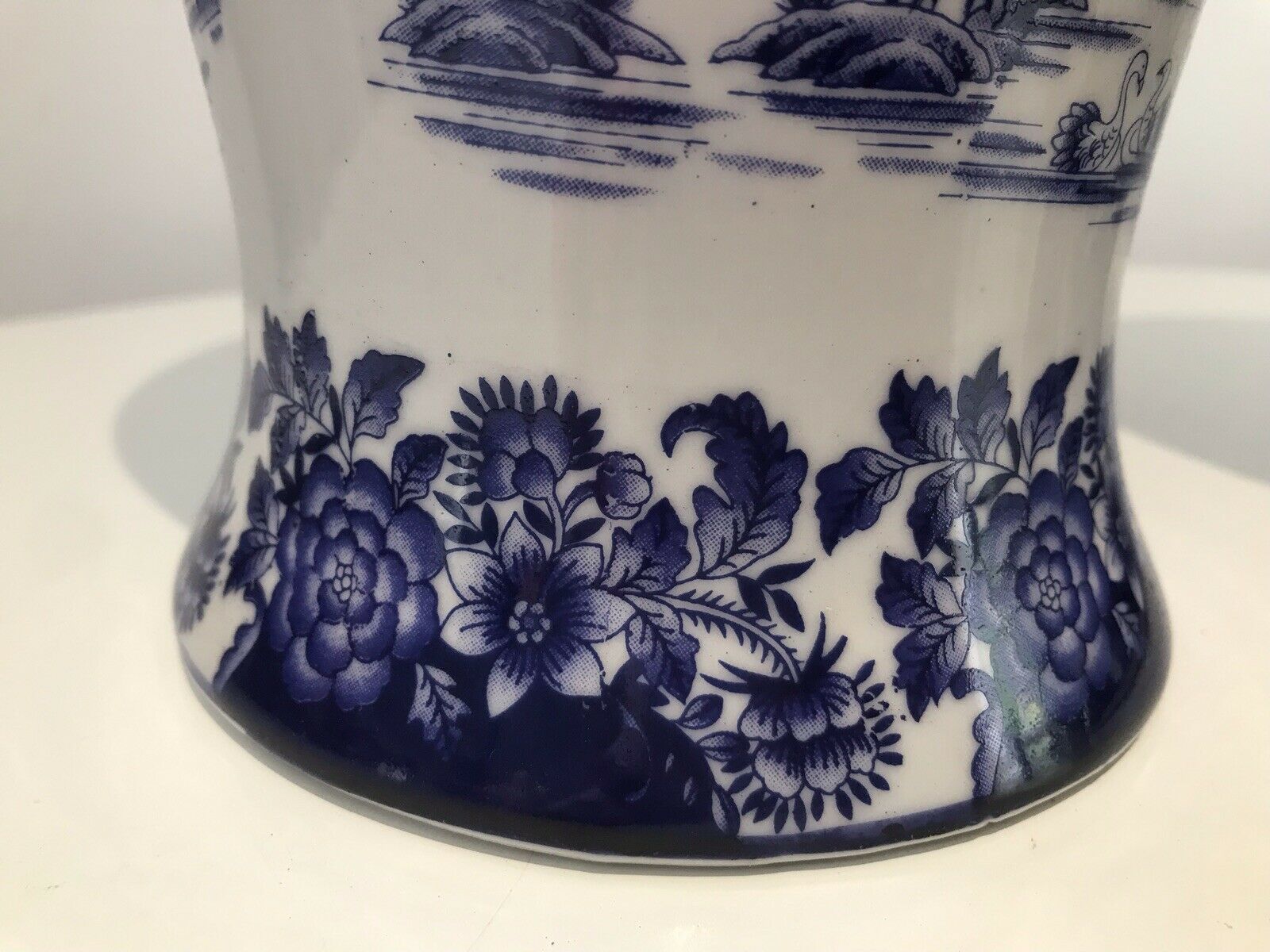 Pair Of Fine Landscape Oriental Pictorial Scene Porcelain Glazed Vases photo vintage