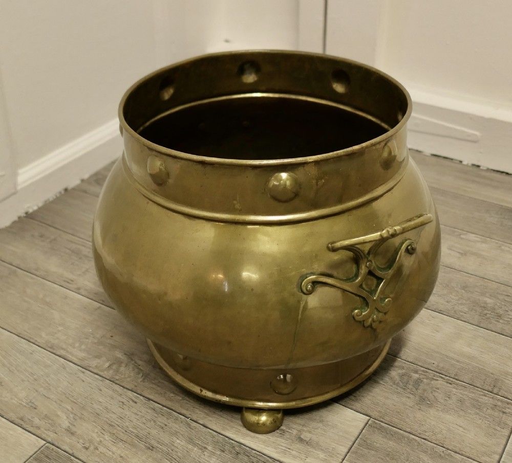 19th Century Pot Belly Brass Coal Bucket On Feet photo Home Decor