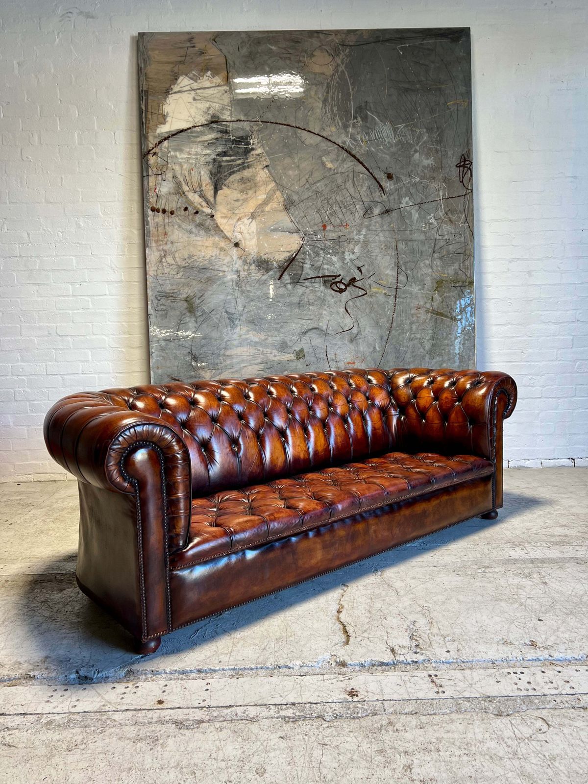 Exceptional Midc Vintage Leather Chesterfield Sofa In Hand Dyed Horse Chestnut photo Furniture