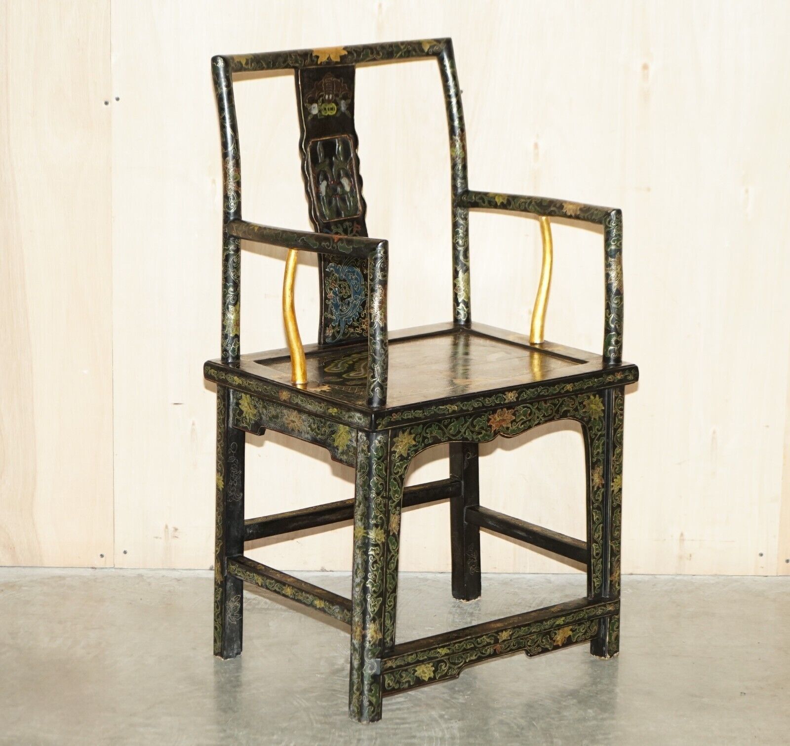 Chinese Antique Export Circa 1900 Lacquered & Painted Ming Style Armchair