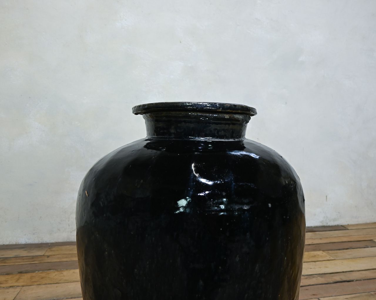 19th Century Chinese  Ceramic Rice Wine Jar   With Cover photo for sale