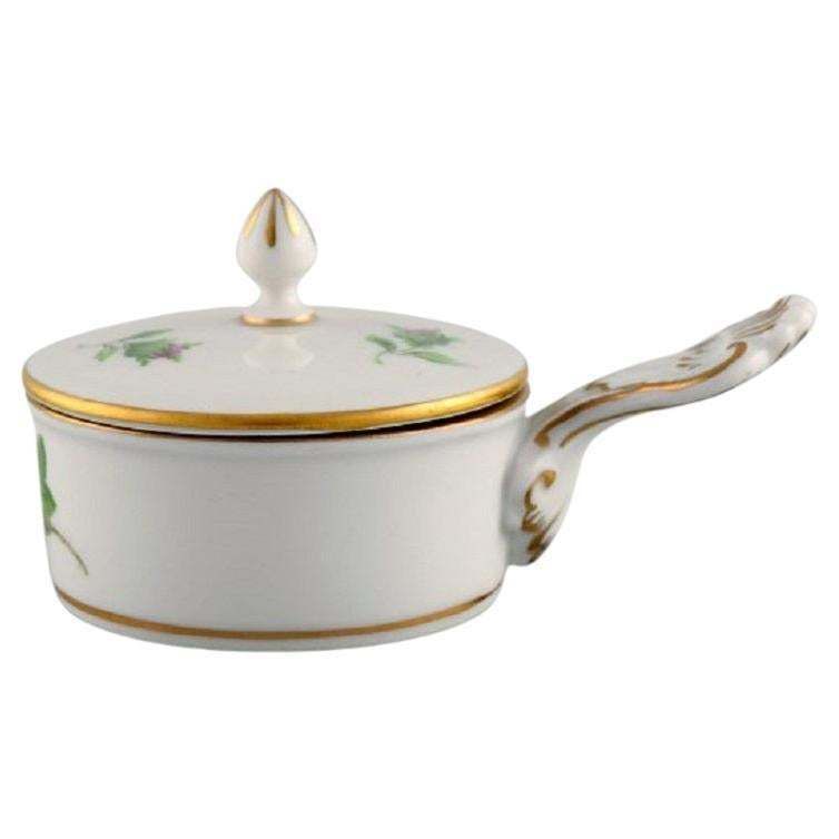 Small Meissen Pink Rose Lidded Tureen In Hand Painted Porcelain With Gold Edge