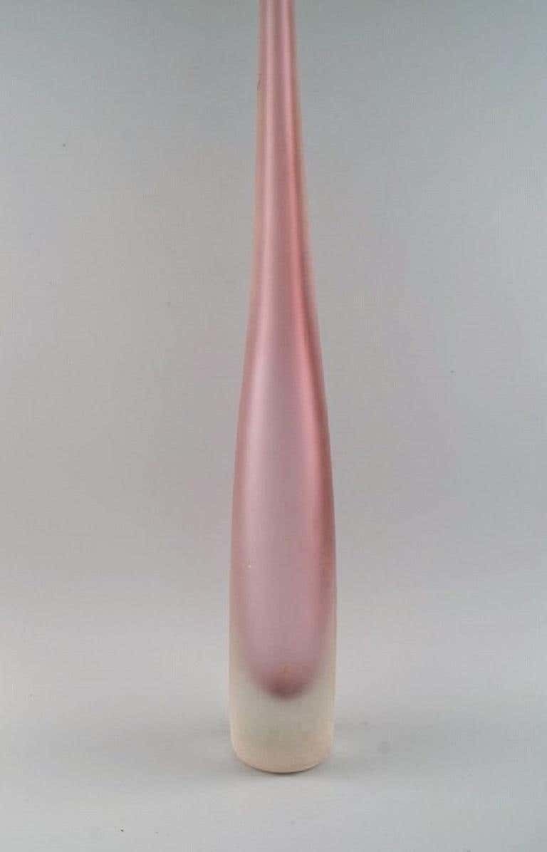 Colossal Murano Vase In Pink And Frosted Mouth Blown Art Glass photo vinterior