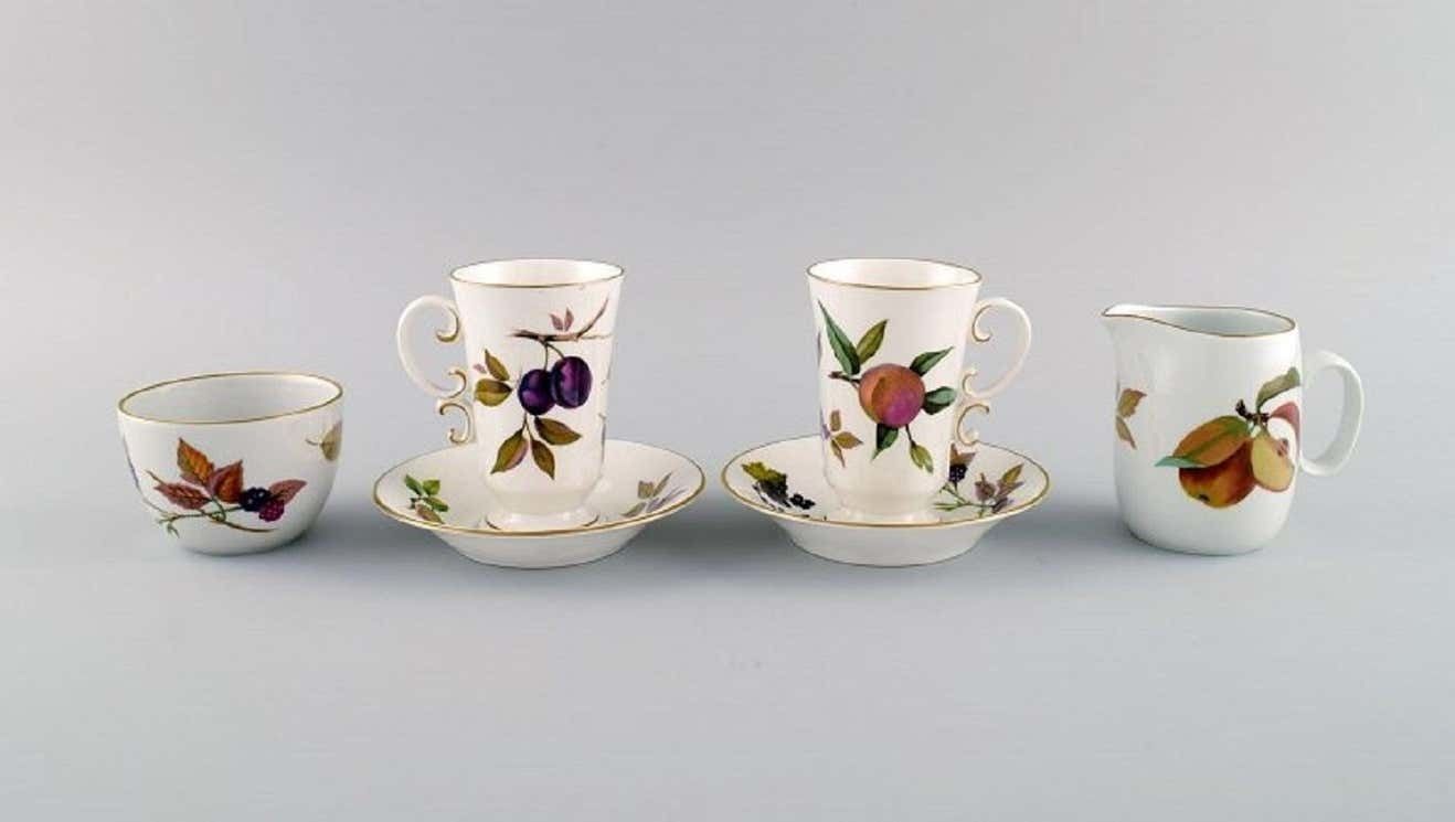 Royal Worcester, England, Coffee Cups & Saucers, Sugar Bowl, Cream Jug photo furniture