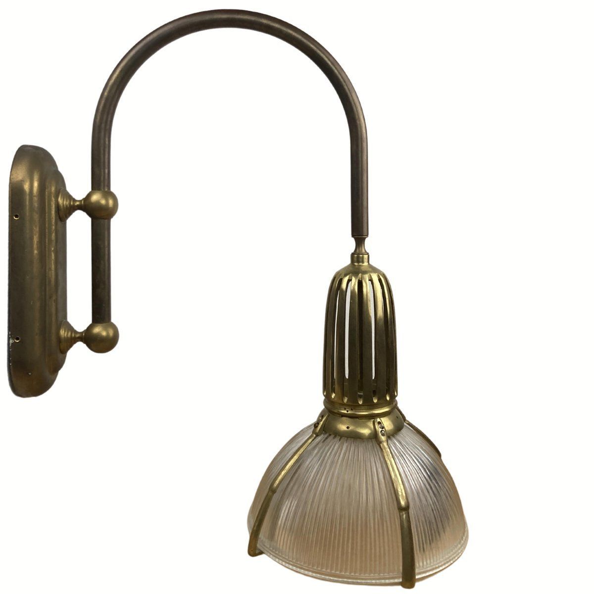 photo vintage Art Deco Holophane Cut Glass And Brass Wall Lamps, 1970s, Set Of 2