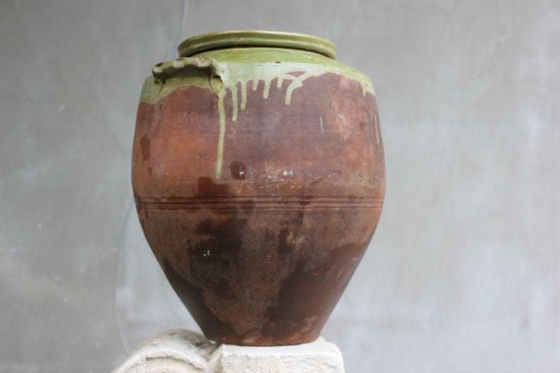 Large Antique Clay Pottery With Two Handles Primitive Terracotta Pot For Wine Or Food Storage, Rustic Home , Backyard Or Garden Decor photo Home Decor