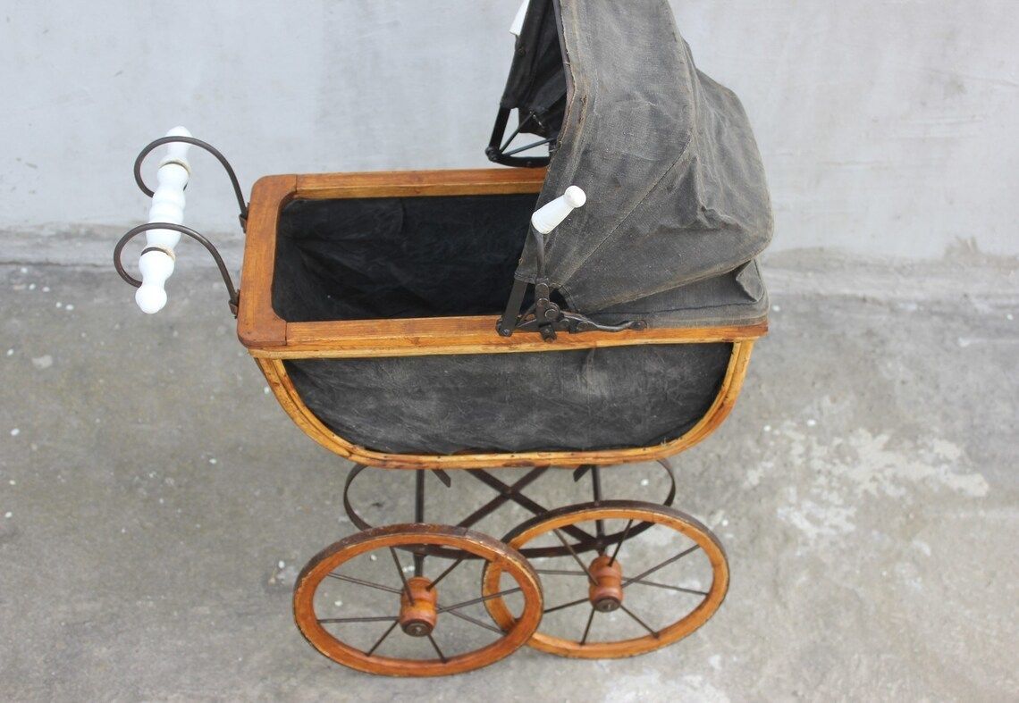 Antique Dolls Pram Dolls Carriage Toy Stroller Birthday Gift For Your Little Girl Nursery Decor Collect Dolls Gift photo furniture