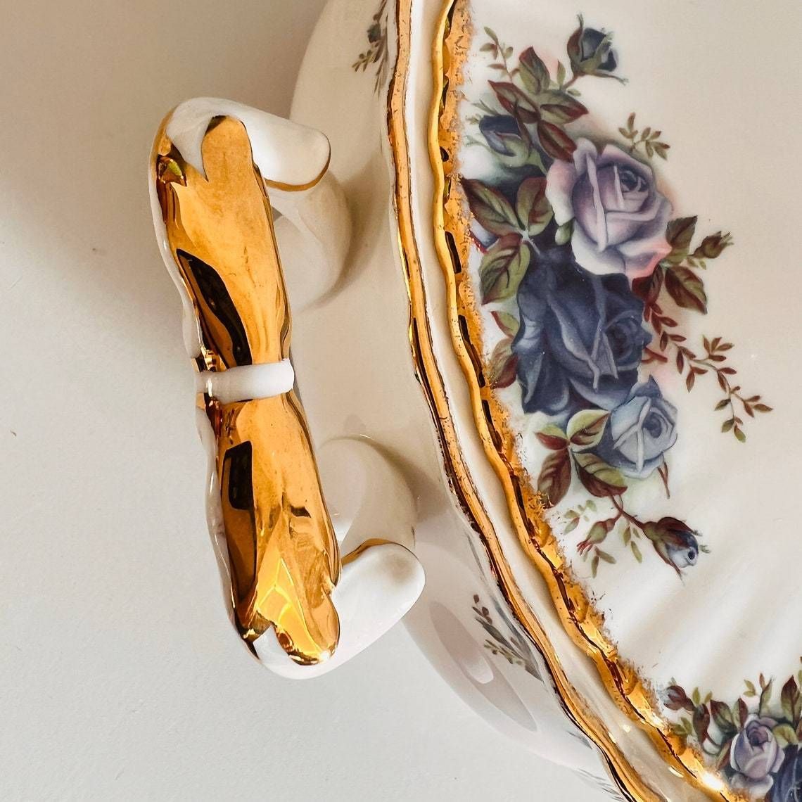 Moeilijk Te Vinden: Royal Albert Moonlight Rose Tureen Deck Bowl, 1e Kwaliteit photo for sale