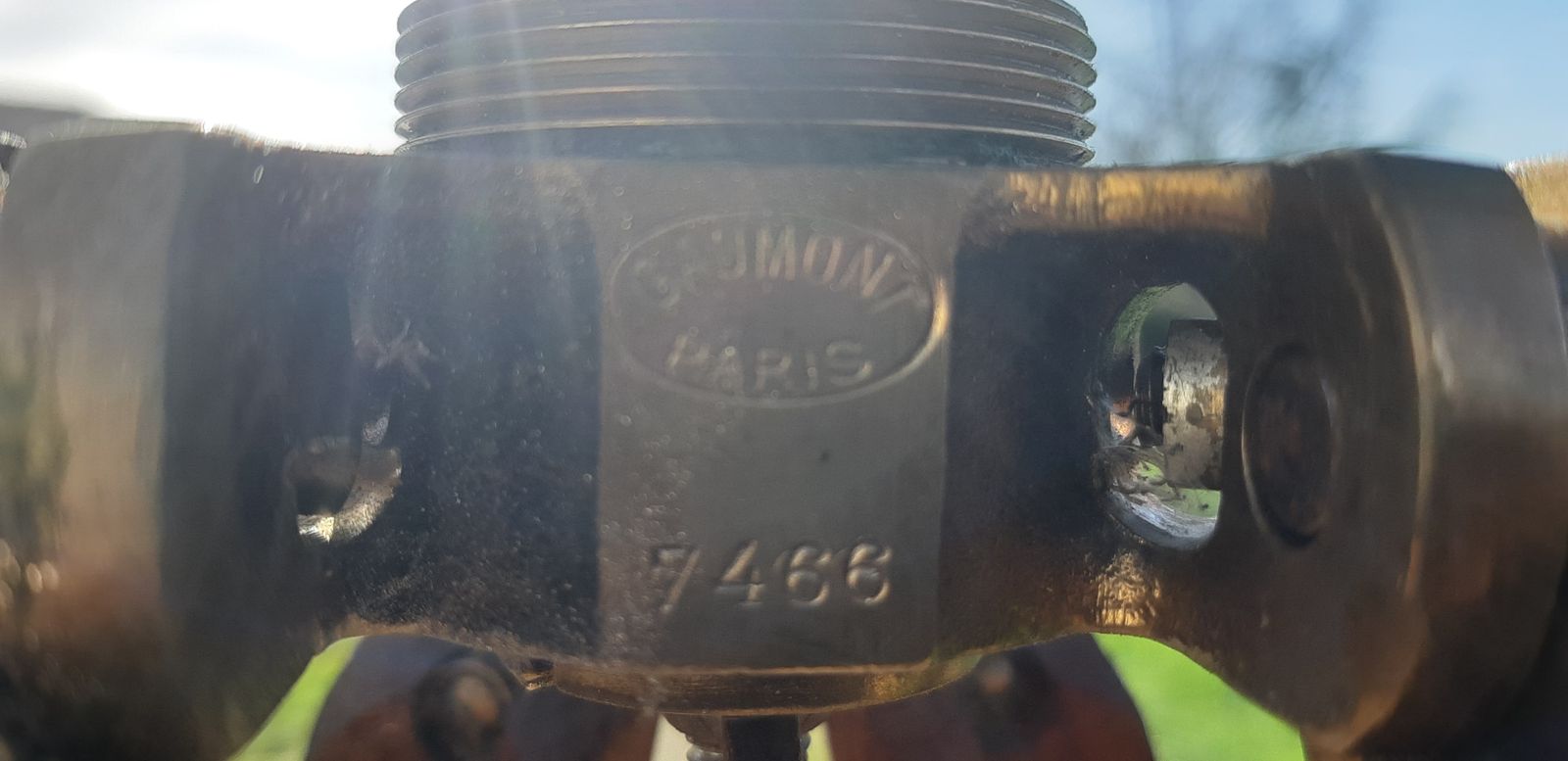 240.56 Cinema Gaumont Paris Spot Lamp On Wooden Tripod photo