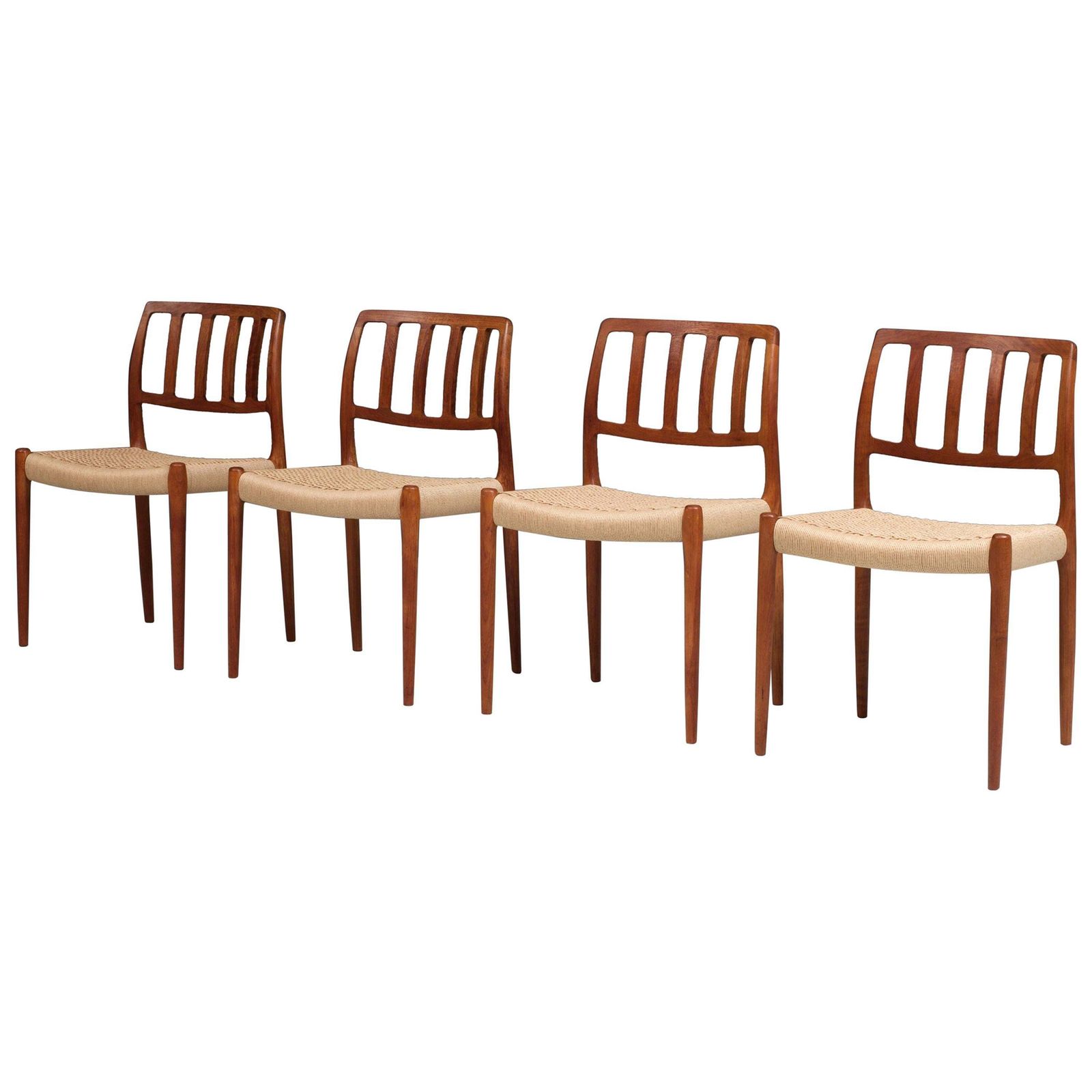 Set Van 4 Opnieuw Beklede Eetkamerstoelen Van Niels Otto Møller, Denemarken, Jaren 1960