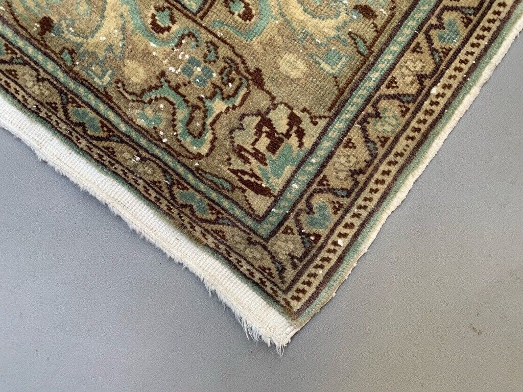 Vintage Turkish Rug 205x120 Cm Shabby Carpet Central Anatolian Medium photo 565.0