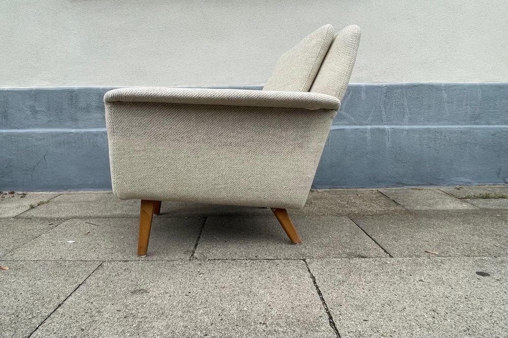 Vintage Armchair In Off White Wool By Folke Ohlsson For Fritz Hansen, 1960s photo buy