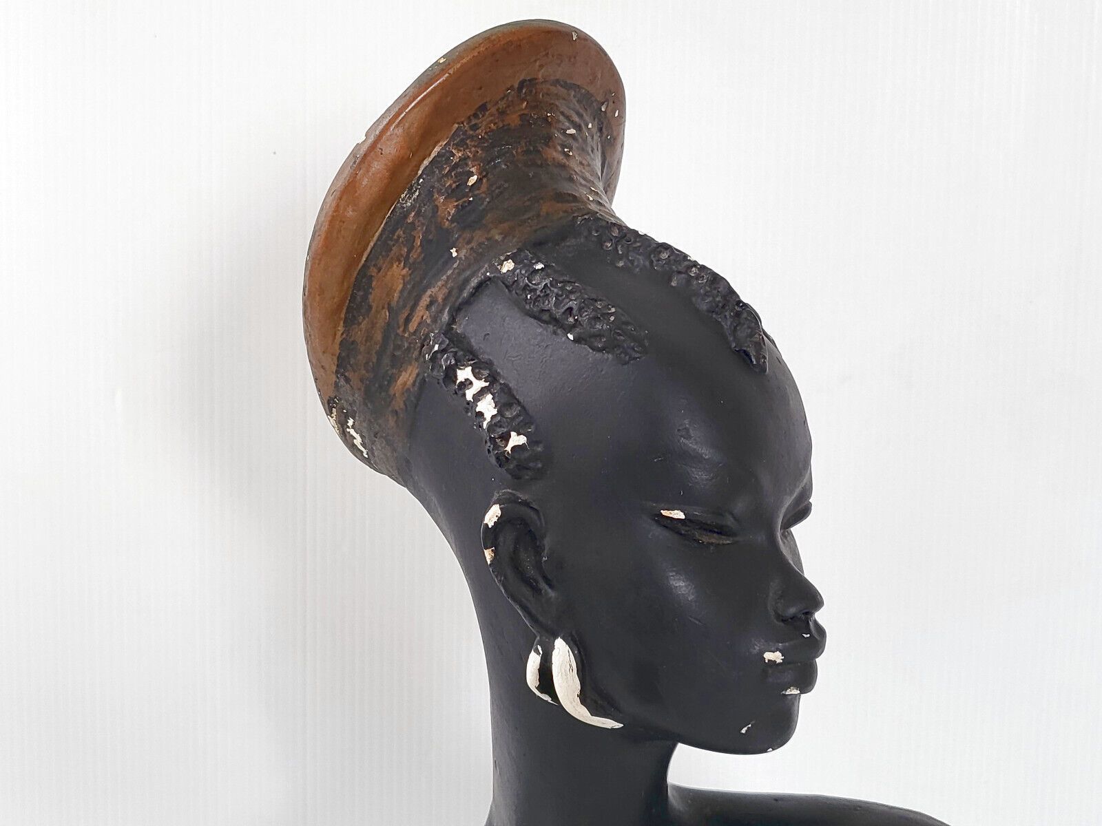 Vintage Buste Van Afrikaanse Vrouw, Ca. Jaren 1950, In Gips – Rockabilly photo furniture