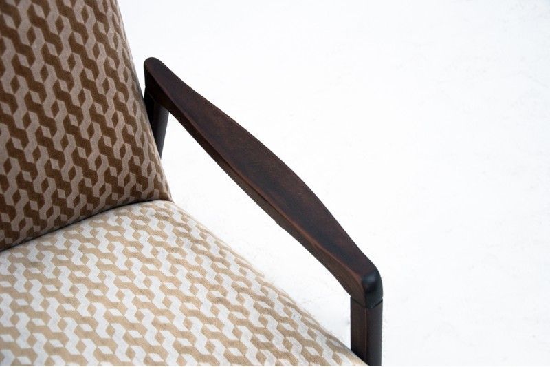 1189.0 Pair Of Vintage Armchairs, Poland, 1960s. After Renovation. photo