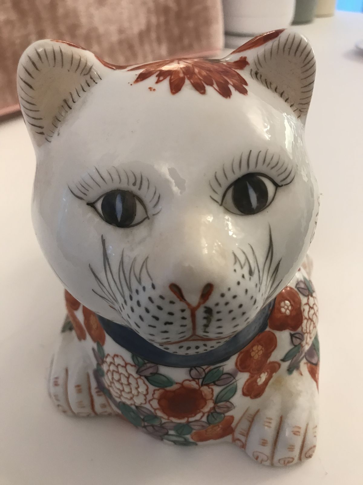 Antique Japanese Hand Painted Imari Signed Porcelain Cat . photo Home Decor