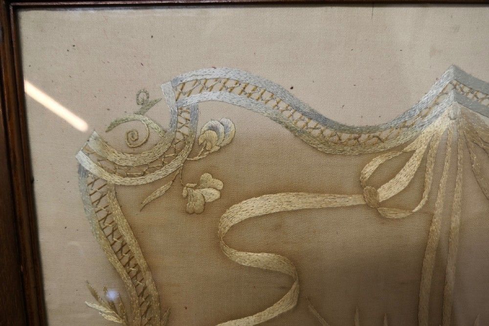 Victorian Hand Embroidered Silk And Mahogany Fire Screen photo 654.0