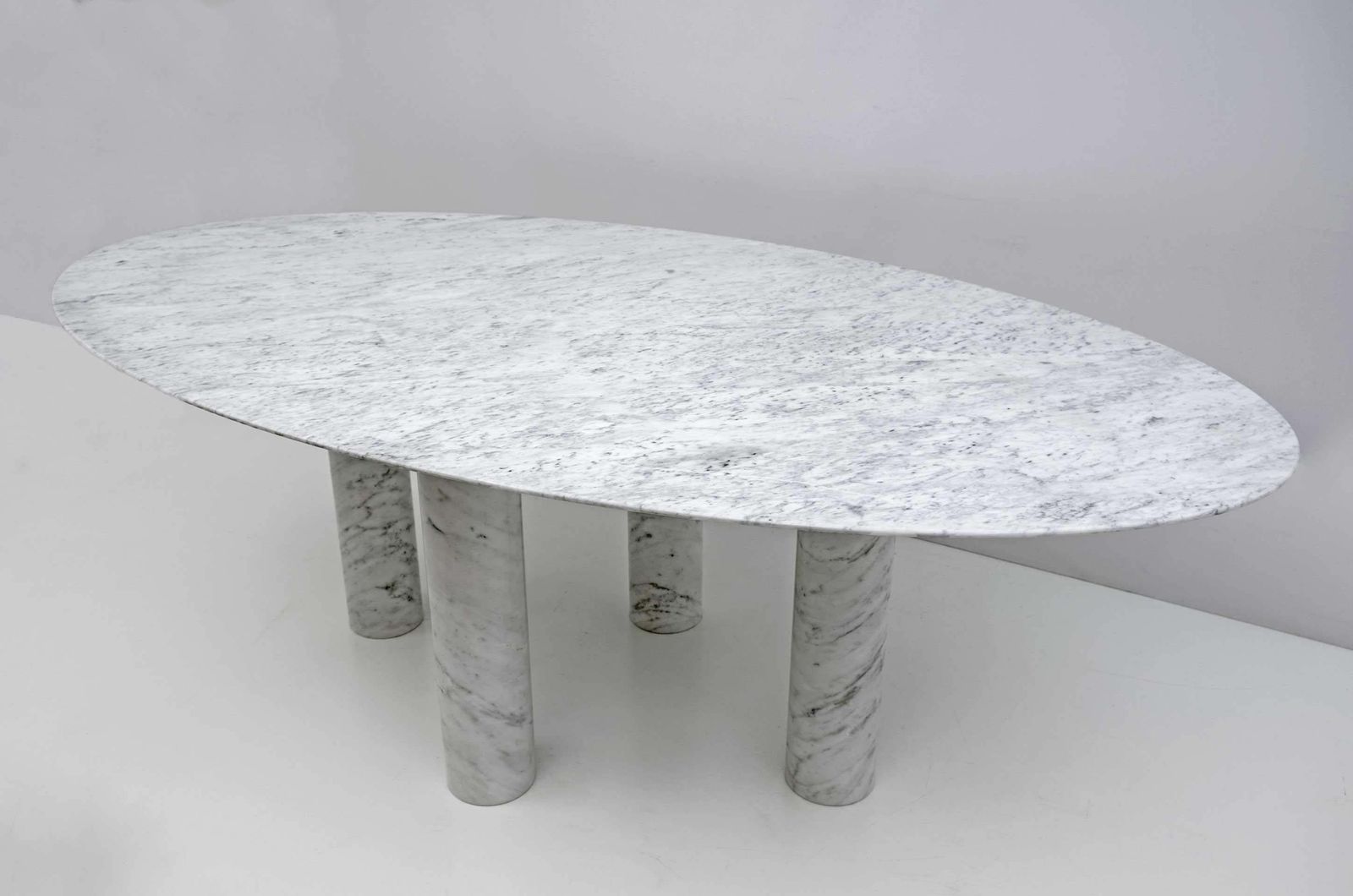 Mario Bellini Italian Carrara Marble Oval Dining Table For Cassina, 70s photo for sale